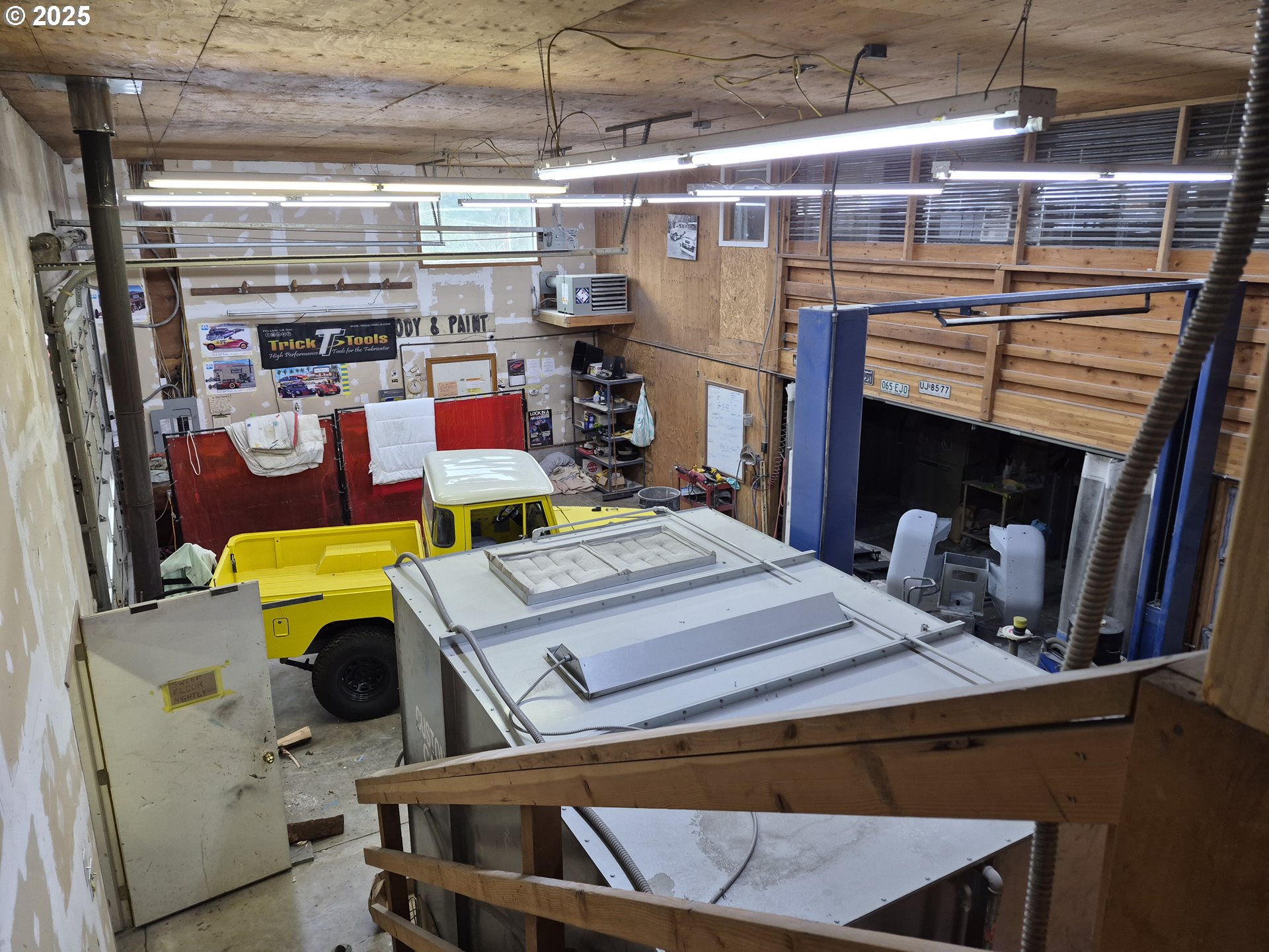 main property photo 10