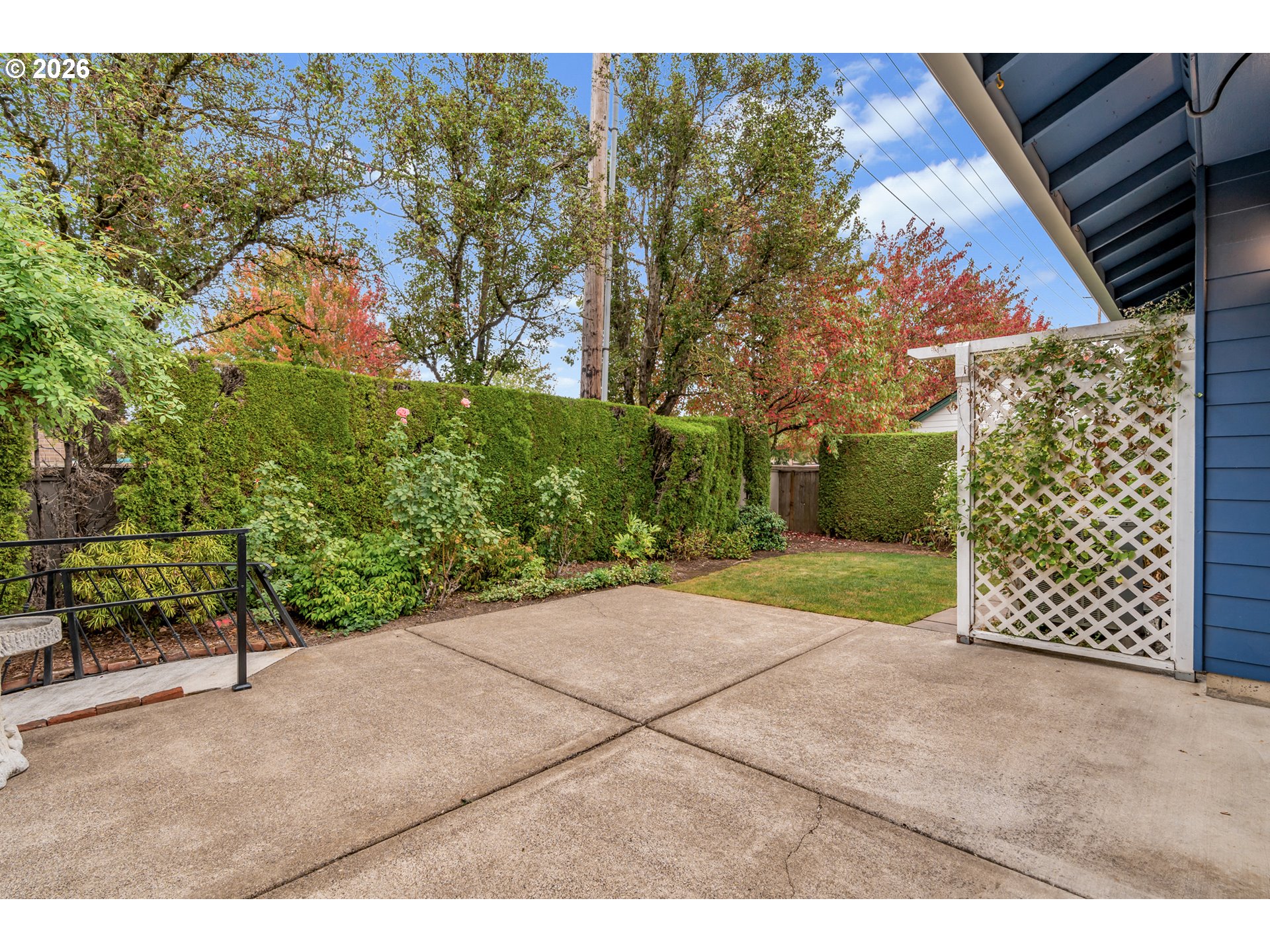 main property photo 19