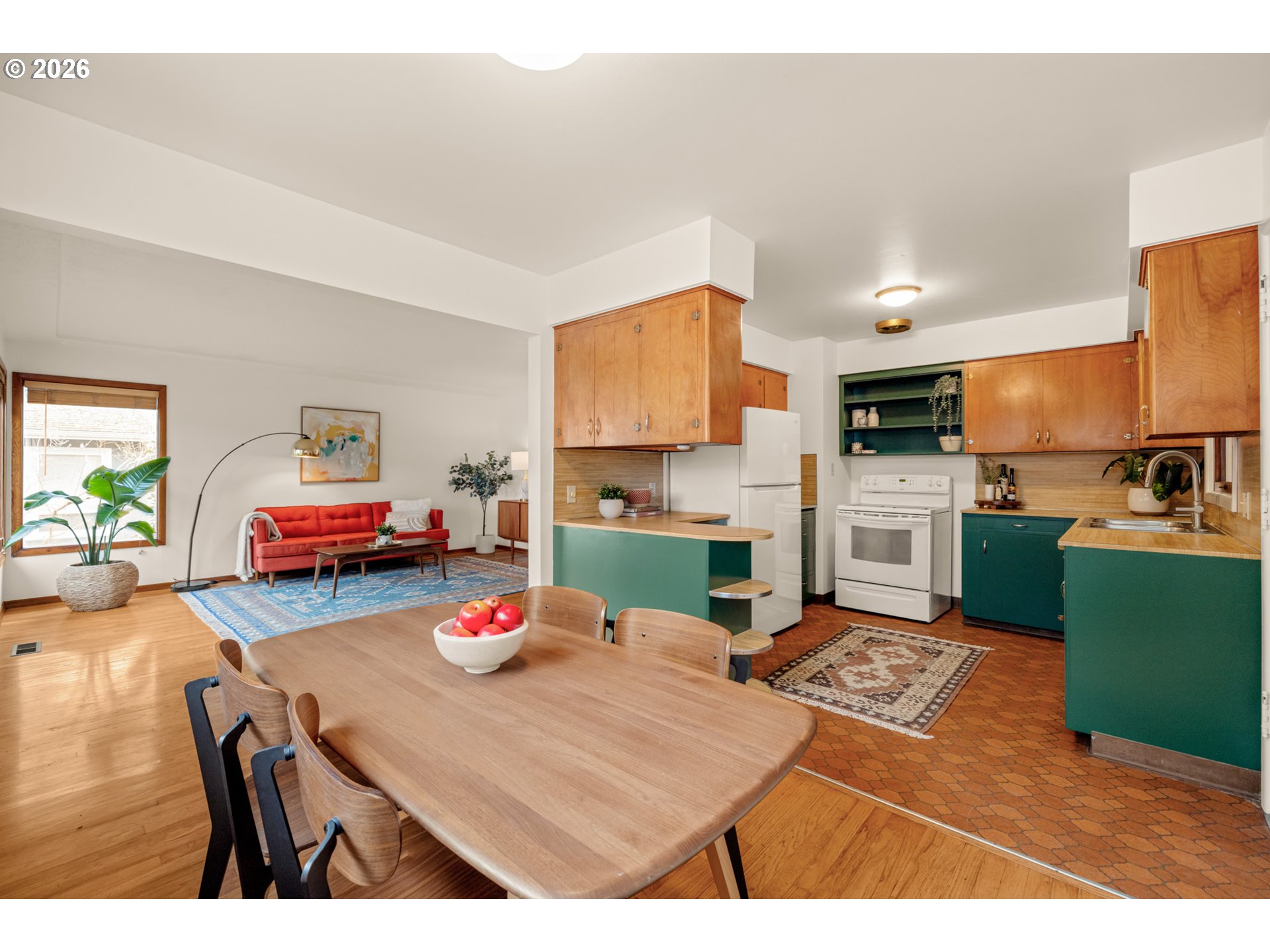 property viewer photo 11