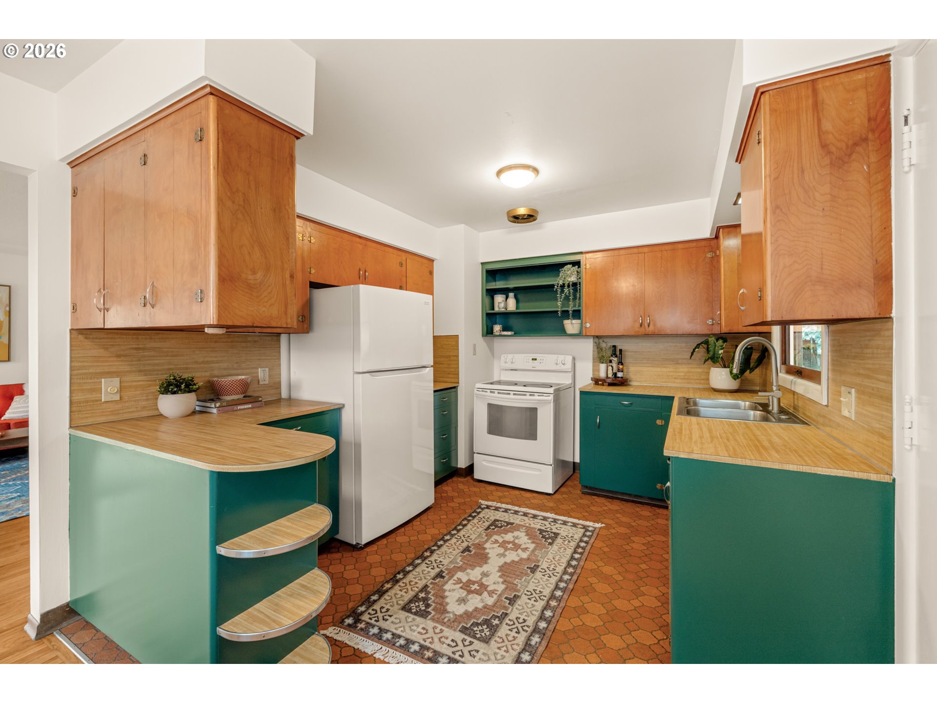 property viewer photo 12
