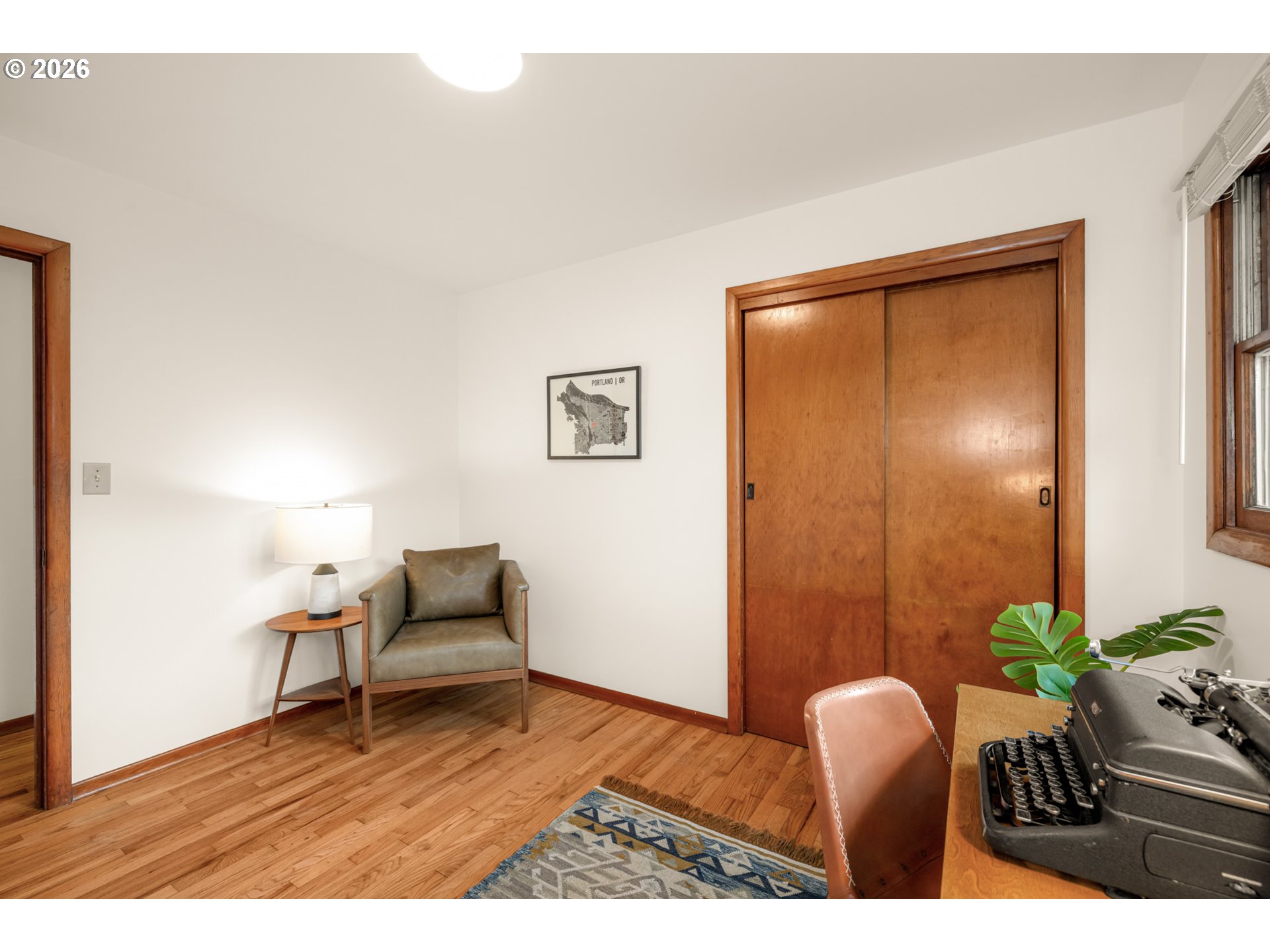 property viewer photo 19