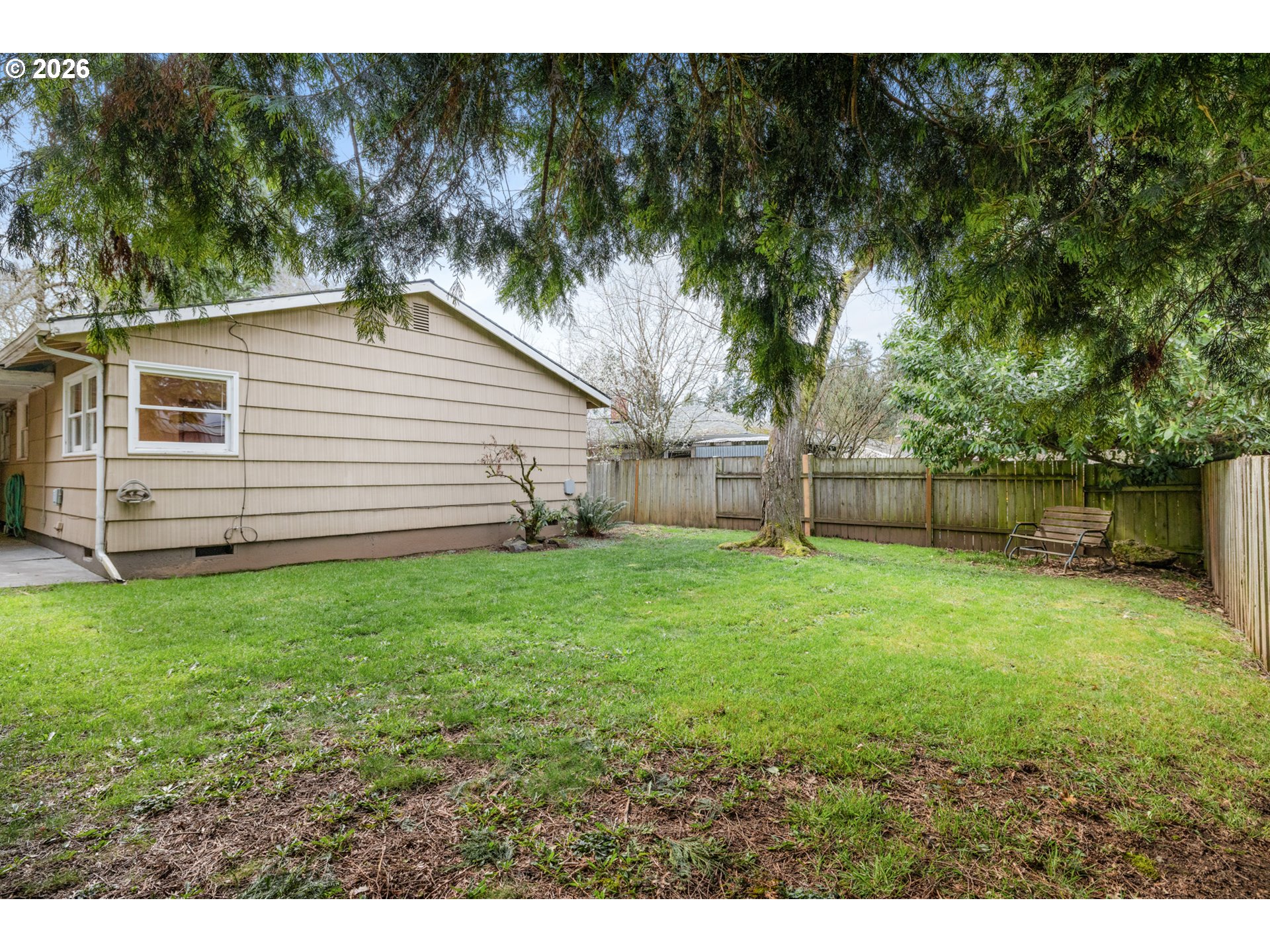 property viewer photo 31
