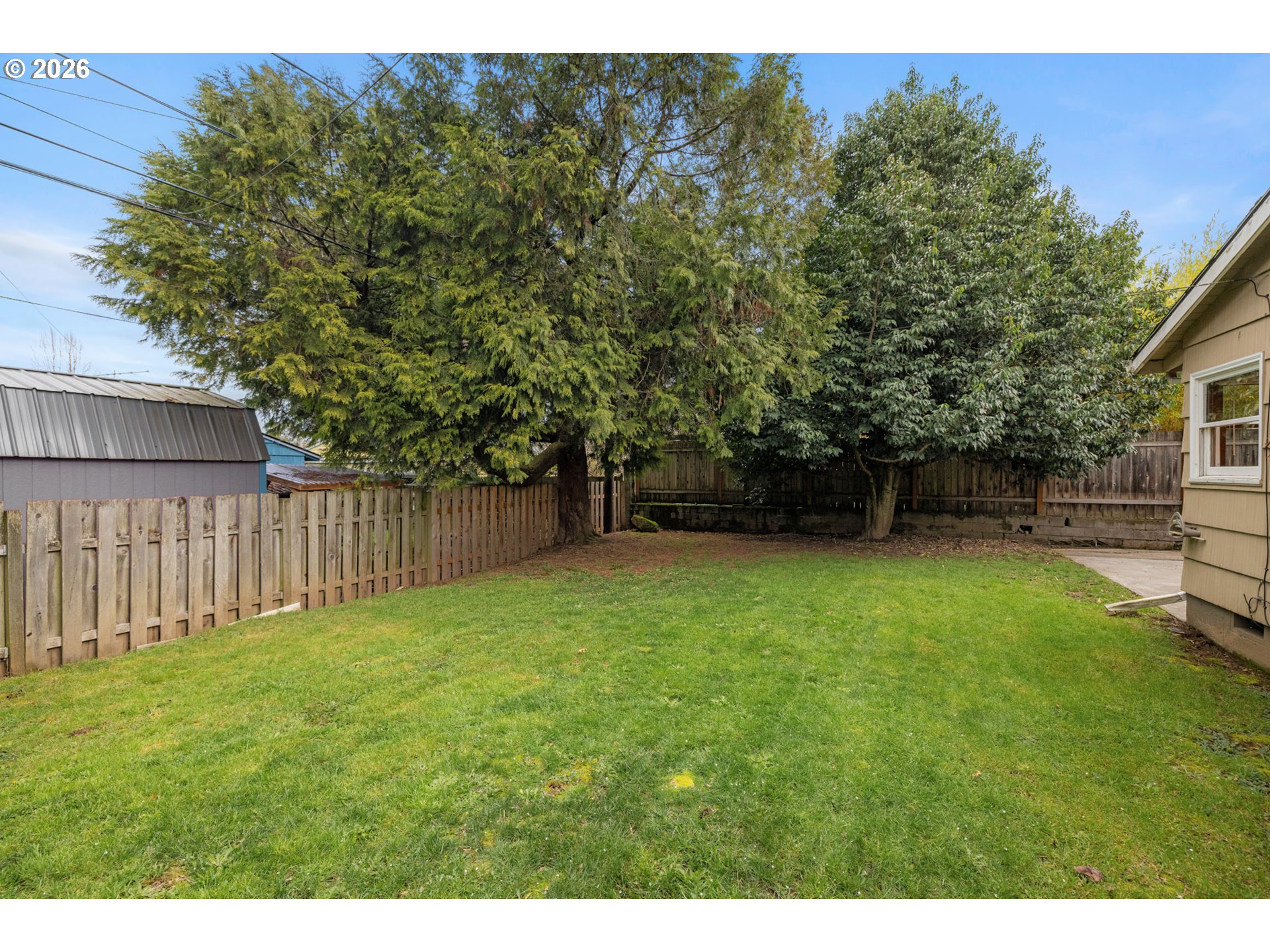 property viewer photo 35