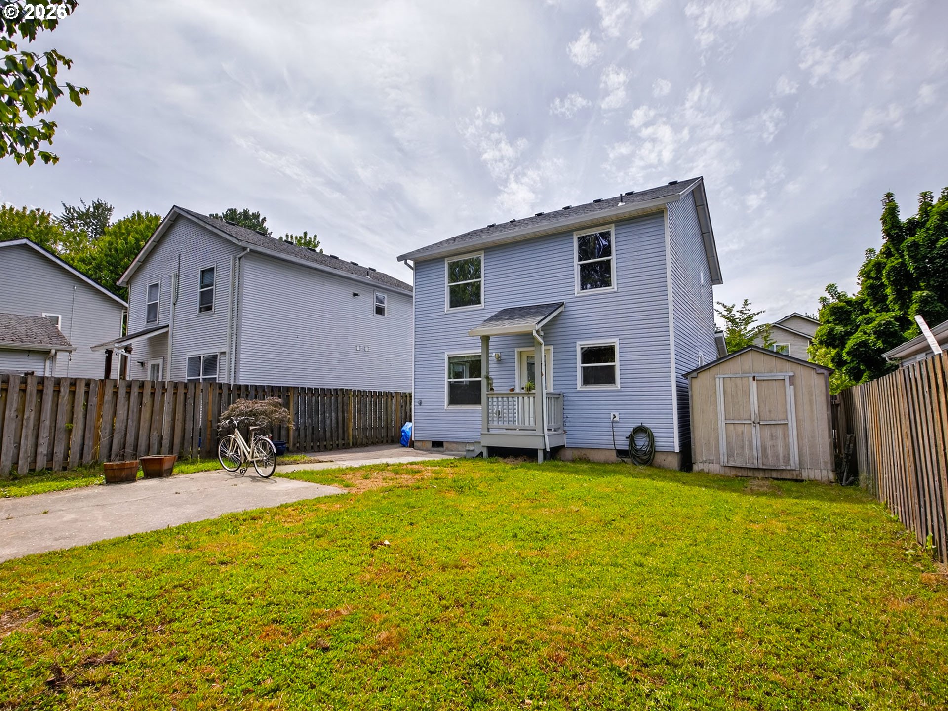 main property photo 35