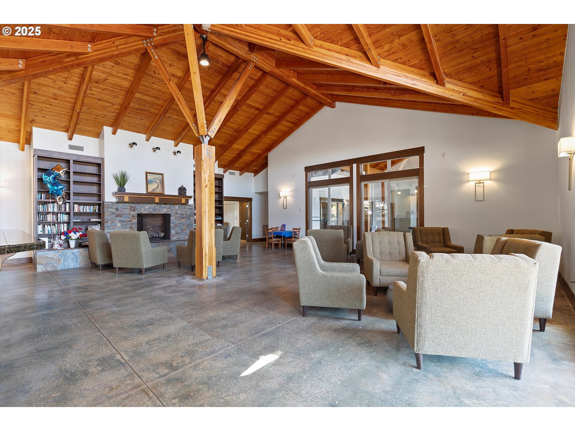 main property photo 45