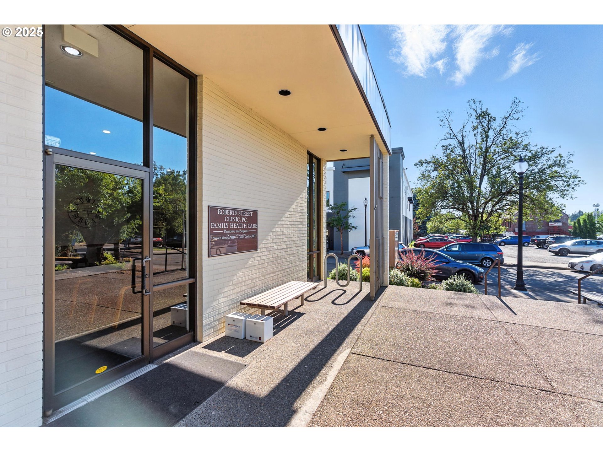 main property photo 3