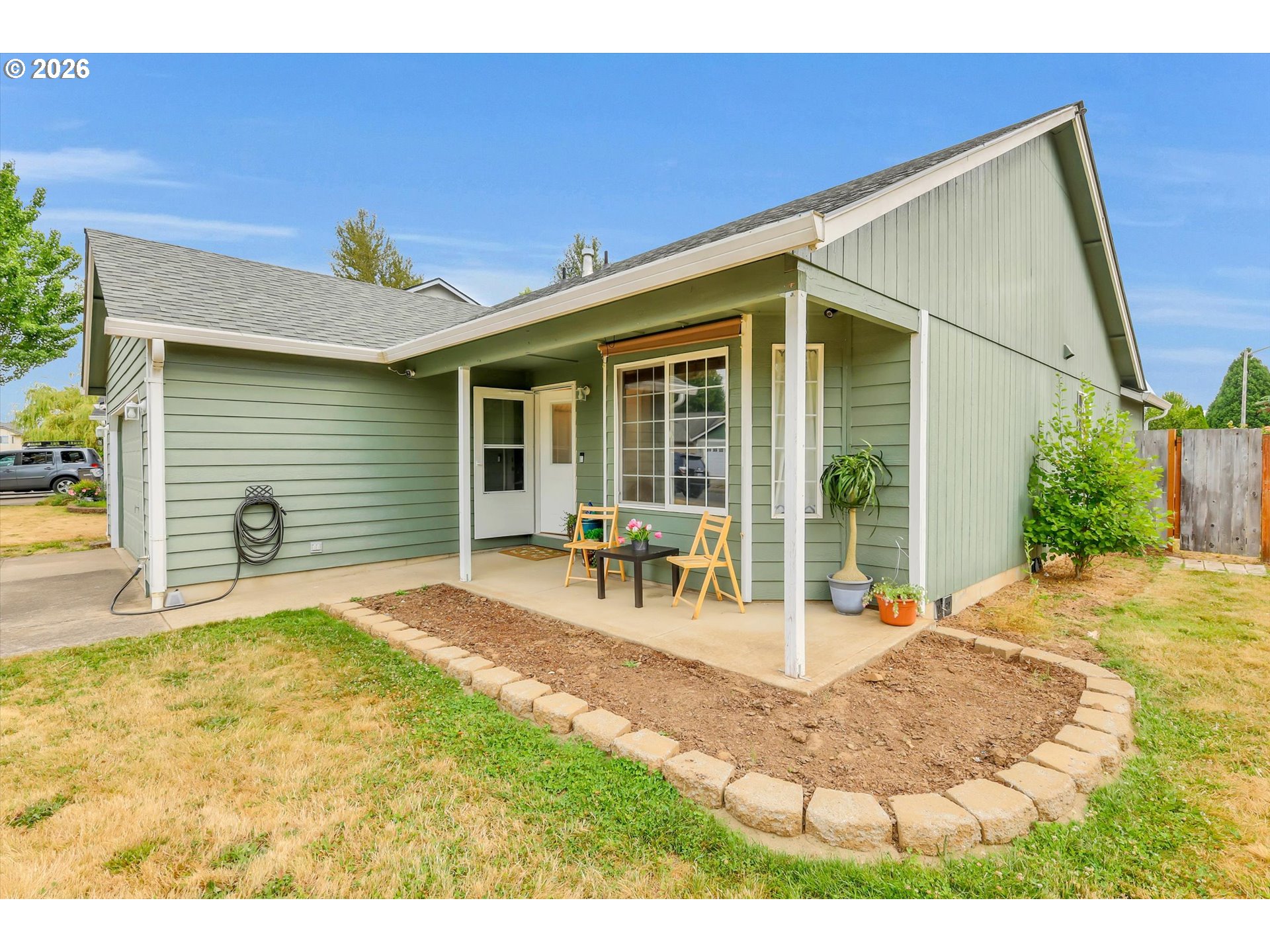 main property photo 0