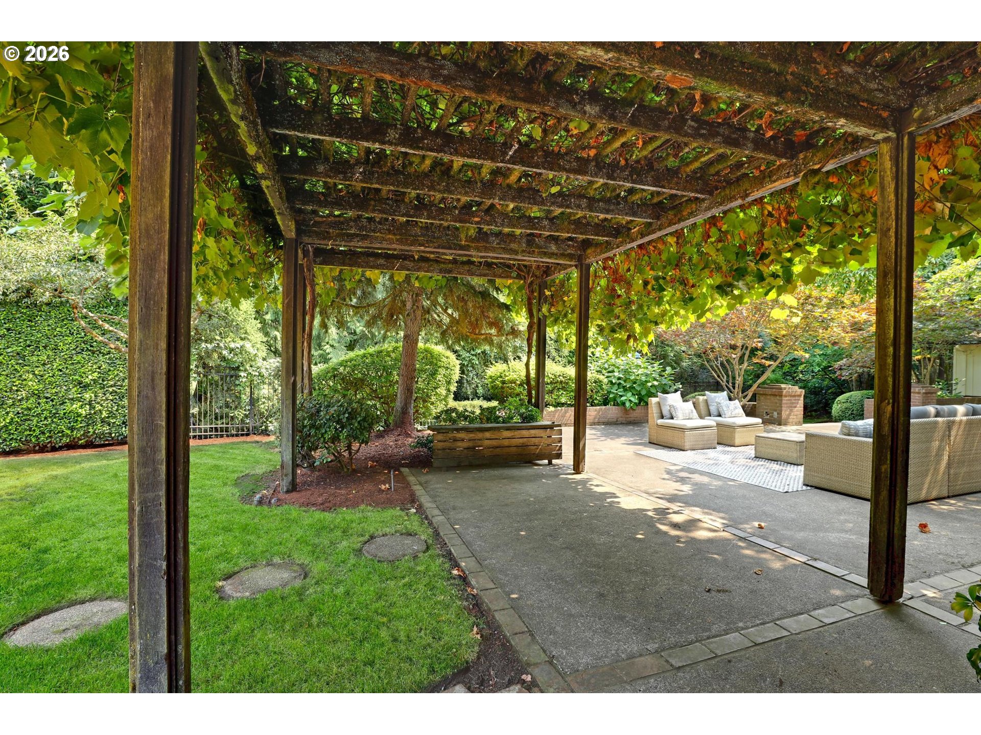 main property photo 38