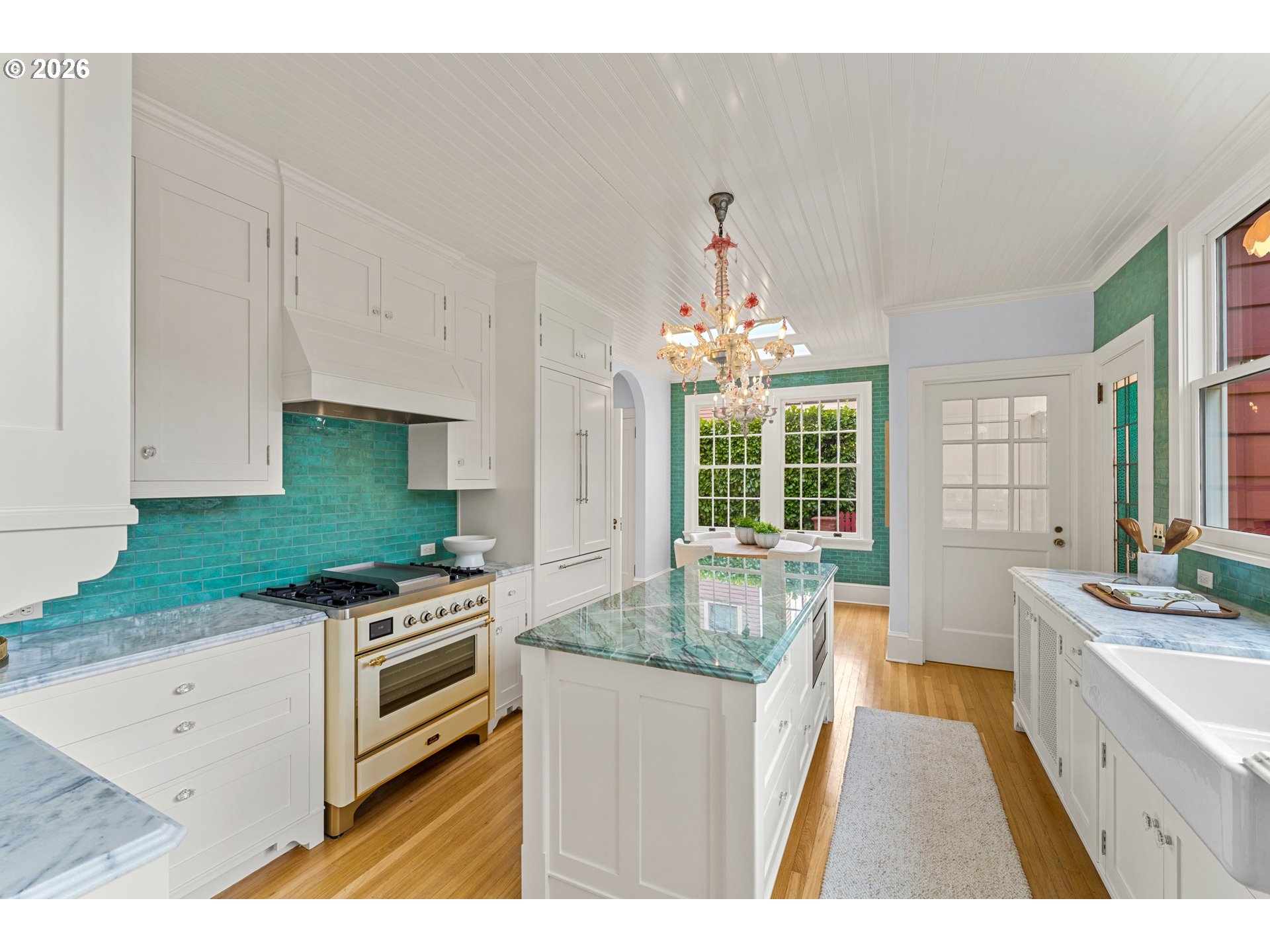 property viewer photo 13