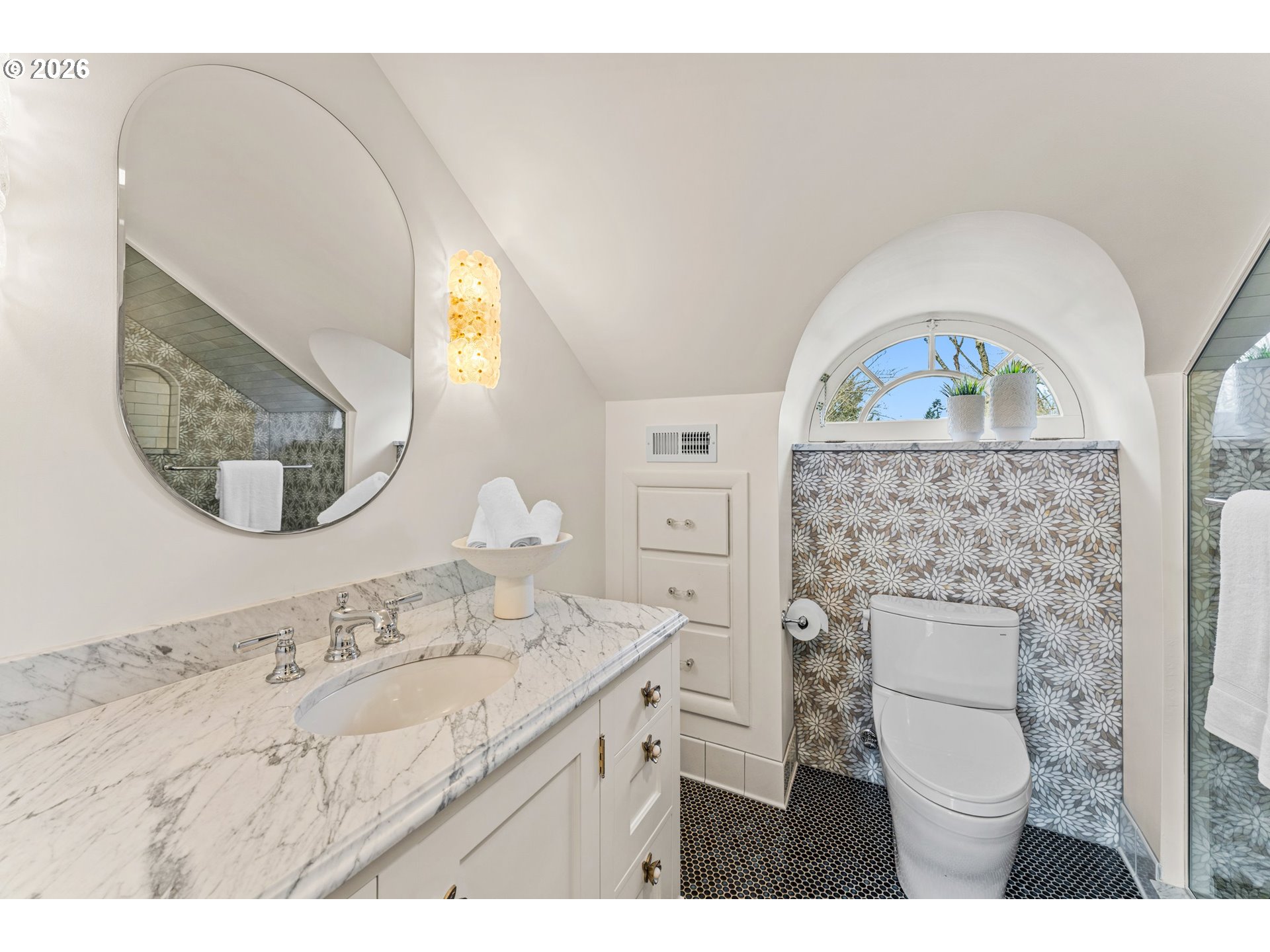 property viewer photo 34
