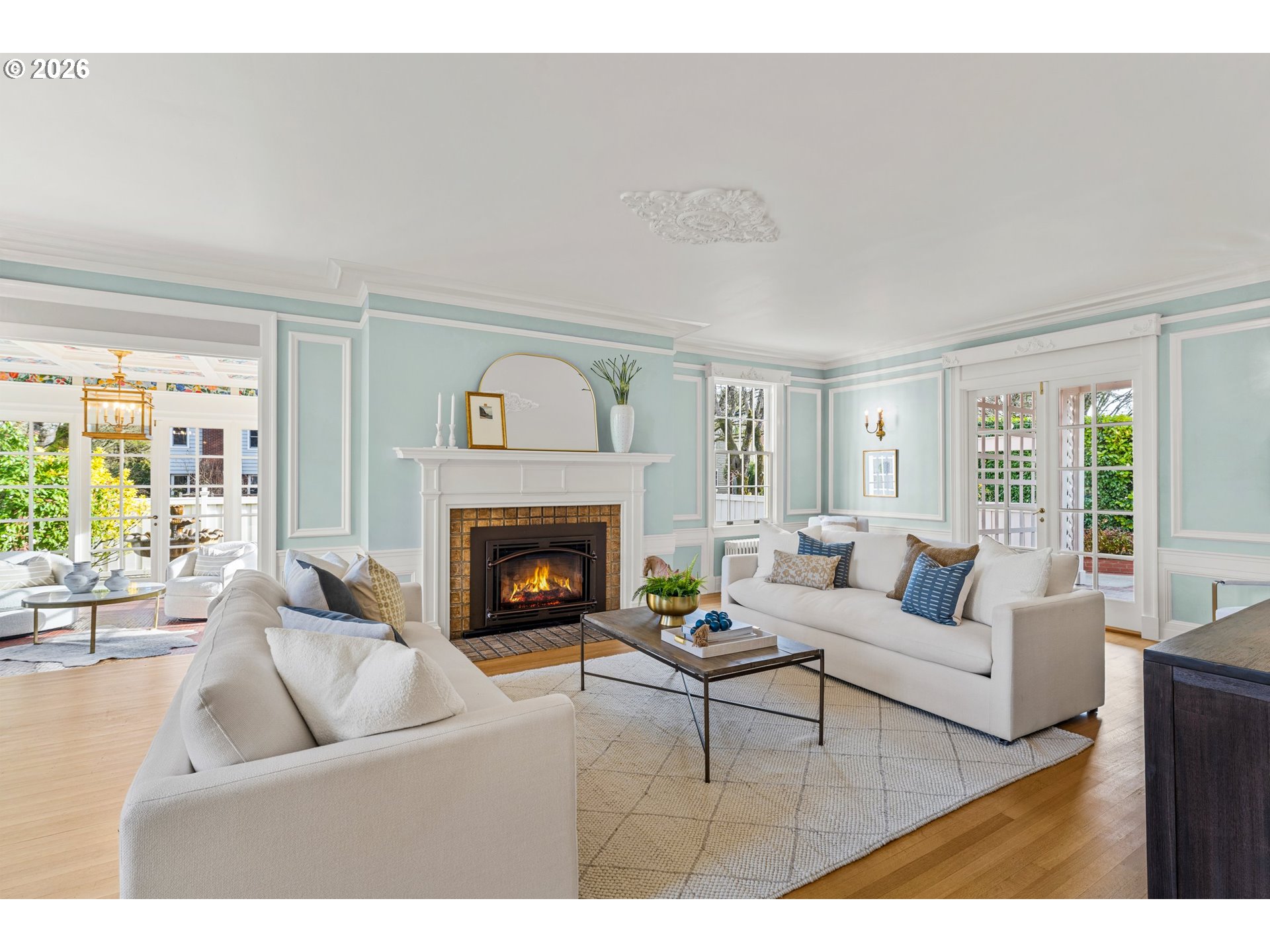 property viewer photo 4