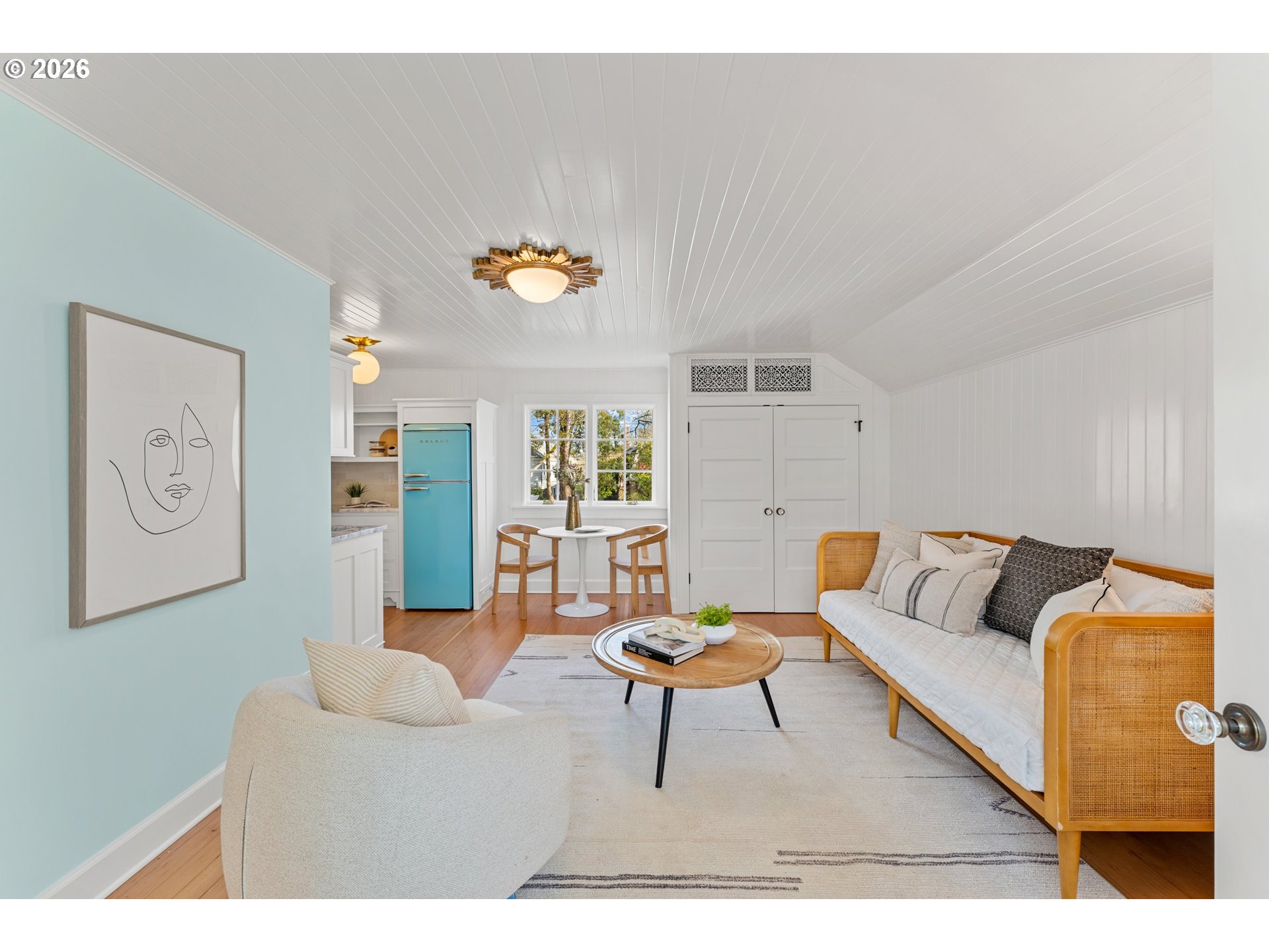 property viewer photo 40