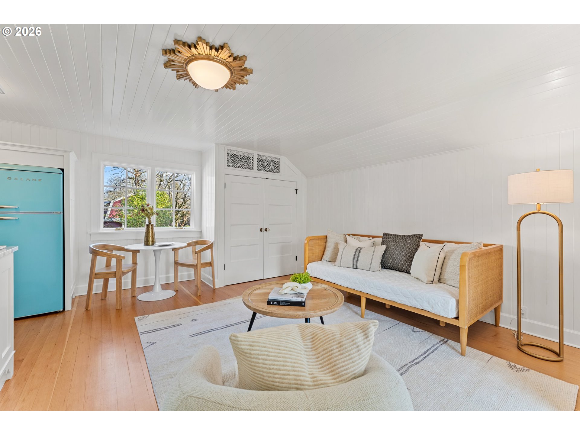 property viewer photo 41