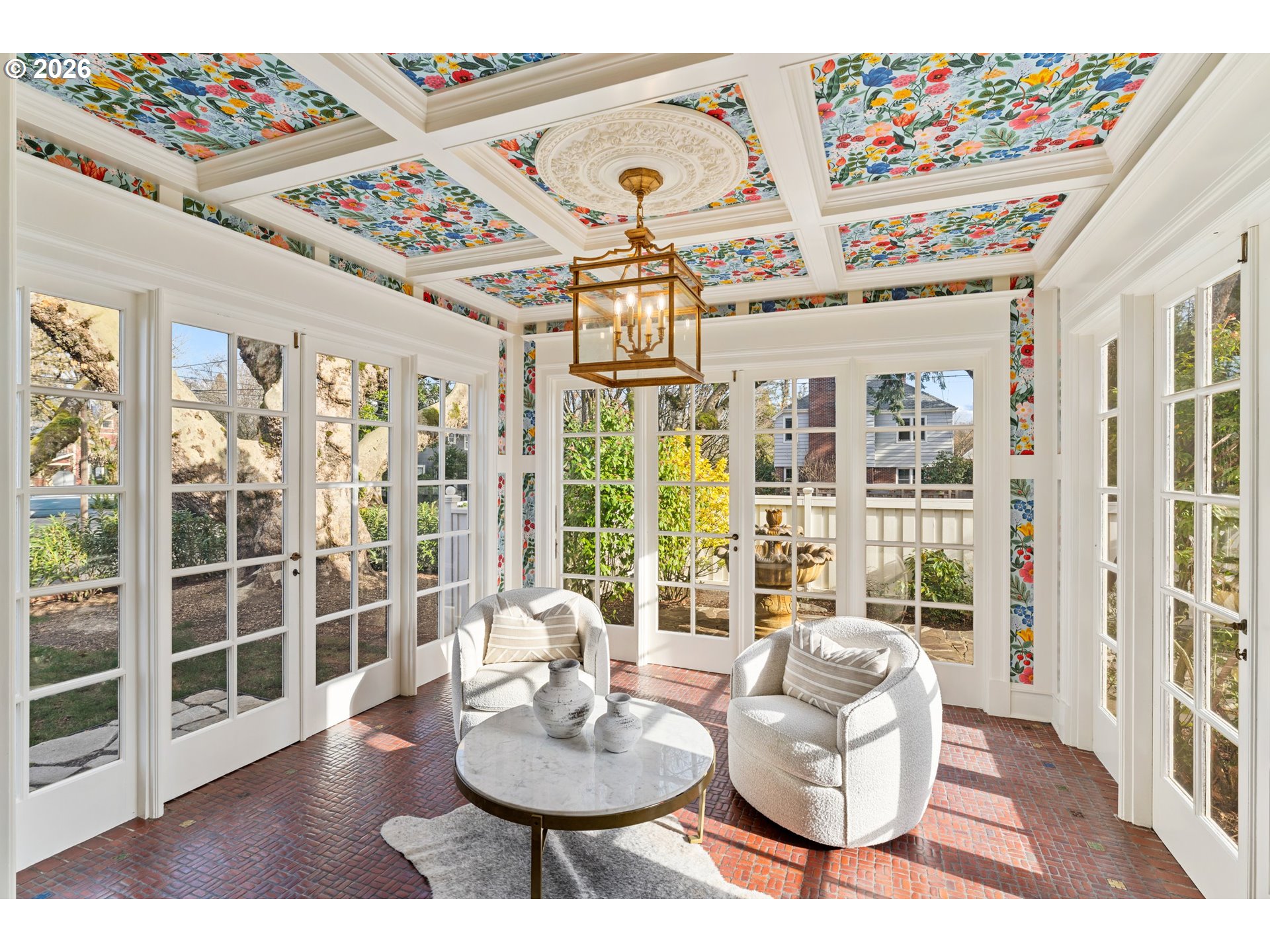 property viewer photo 6