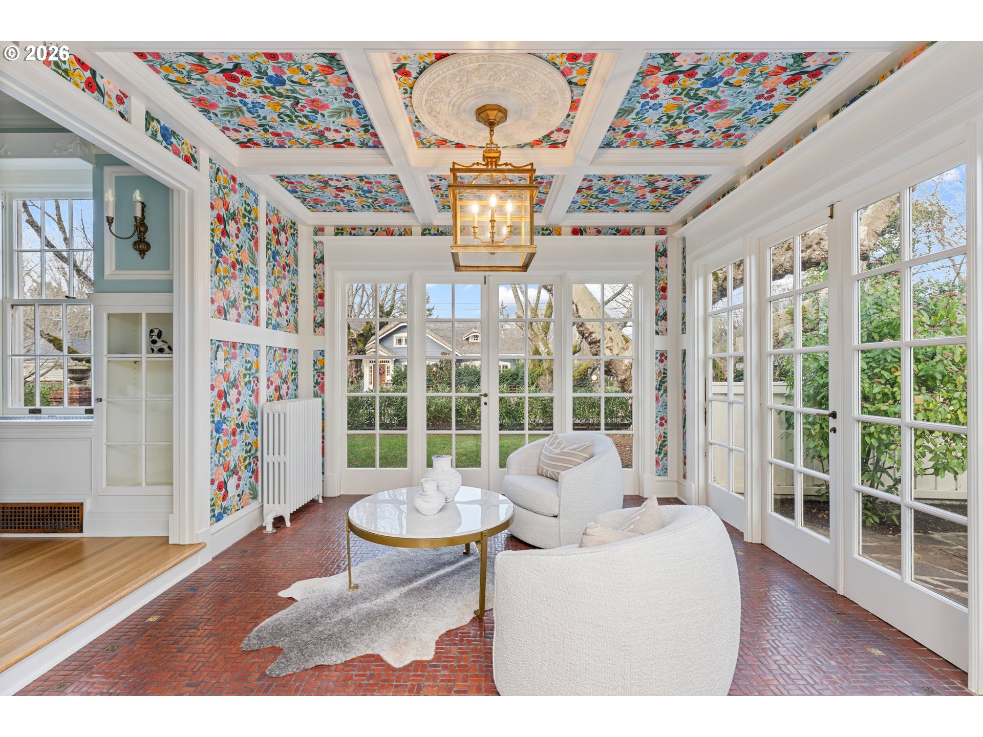 property viewer photo 7