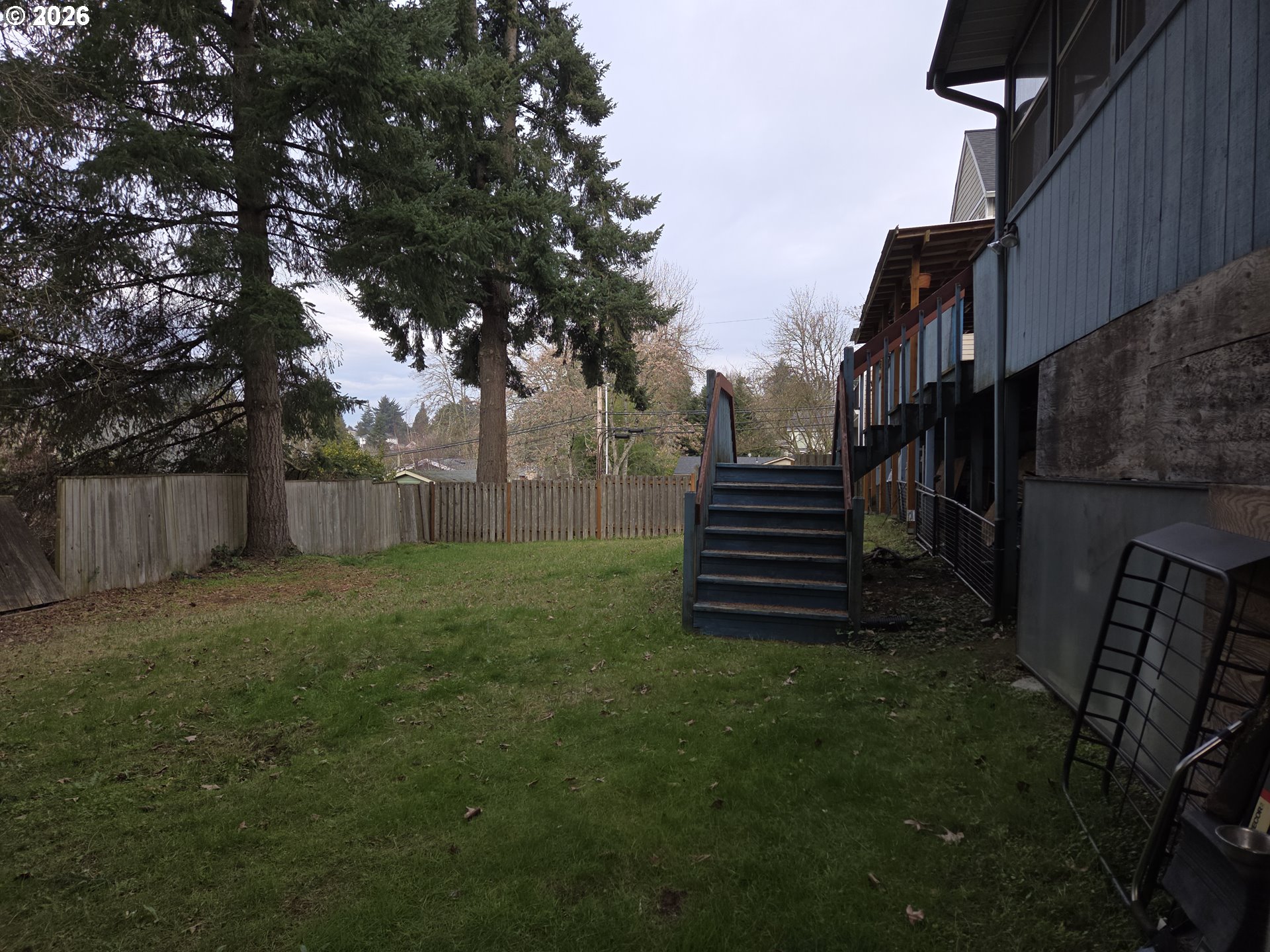 property viewer photo 12
