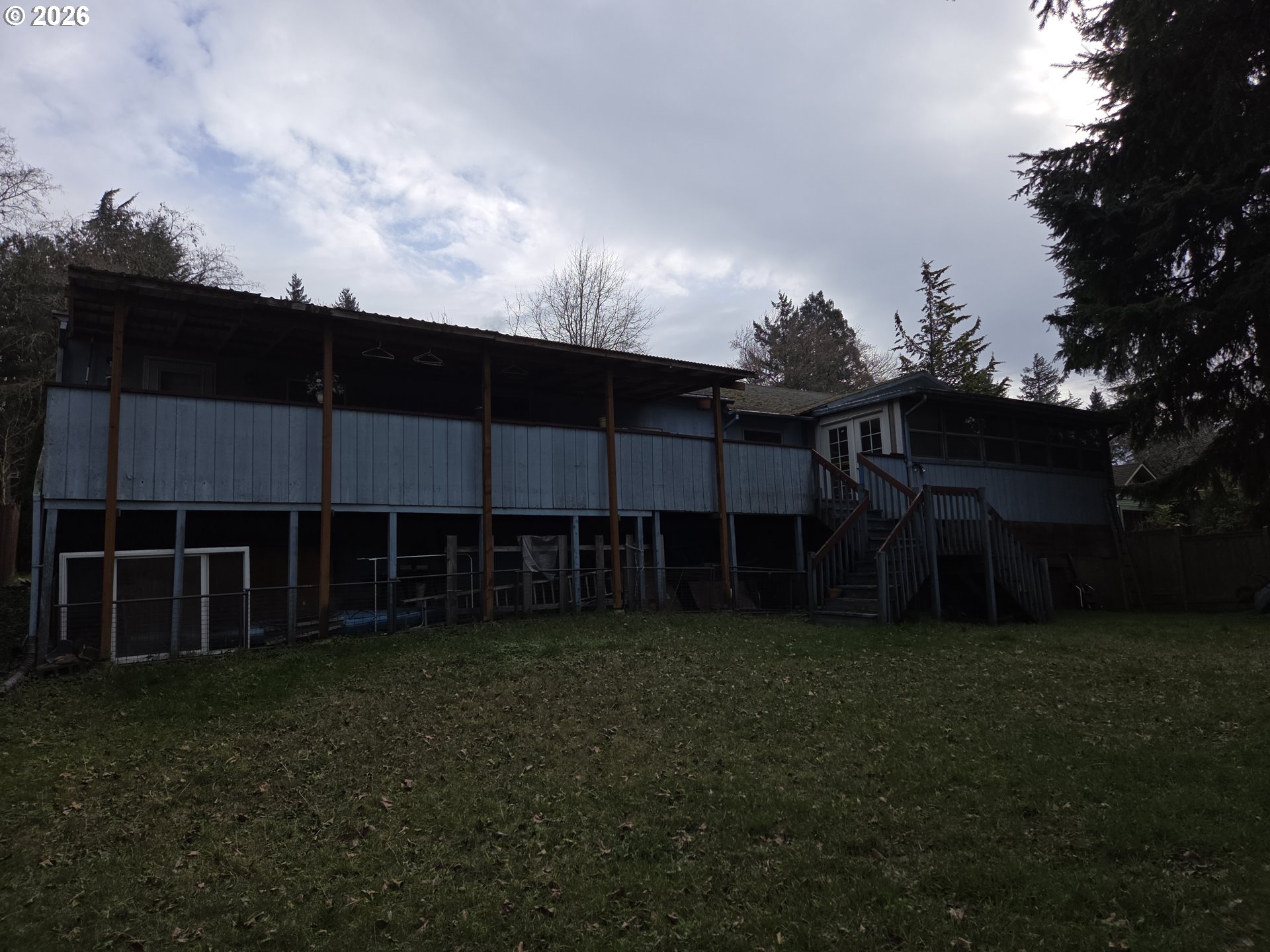 property viewer photo 9
