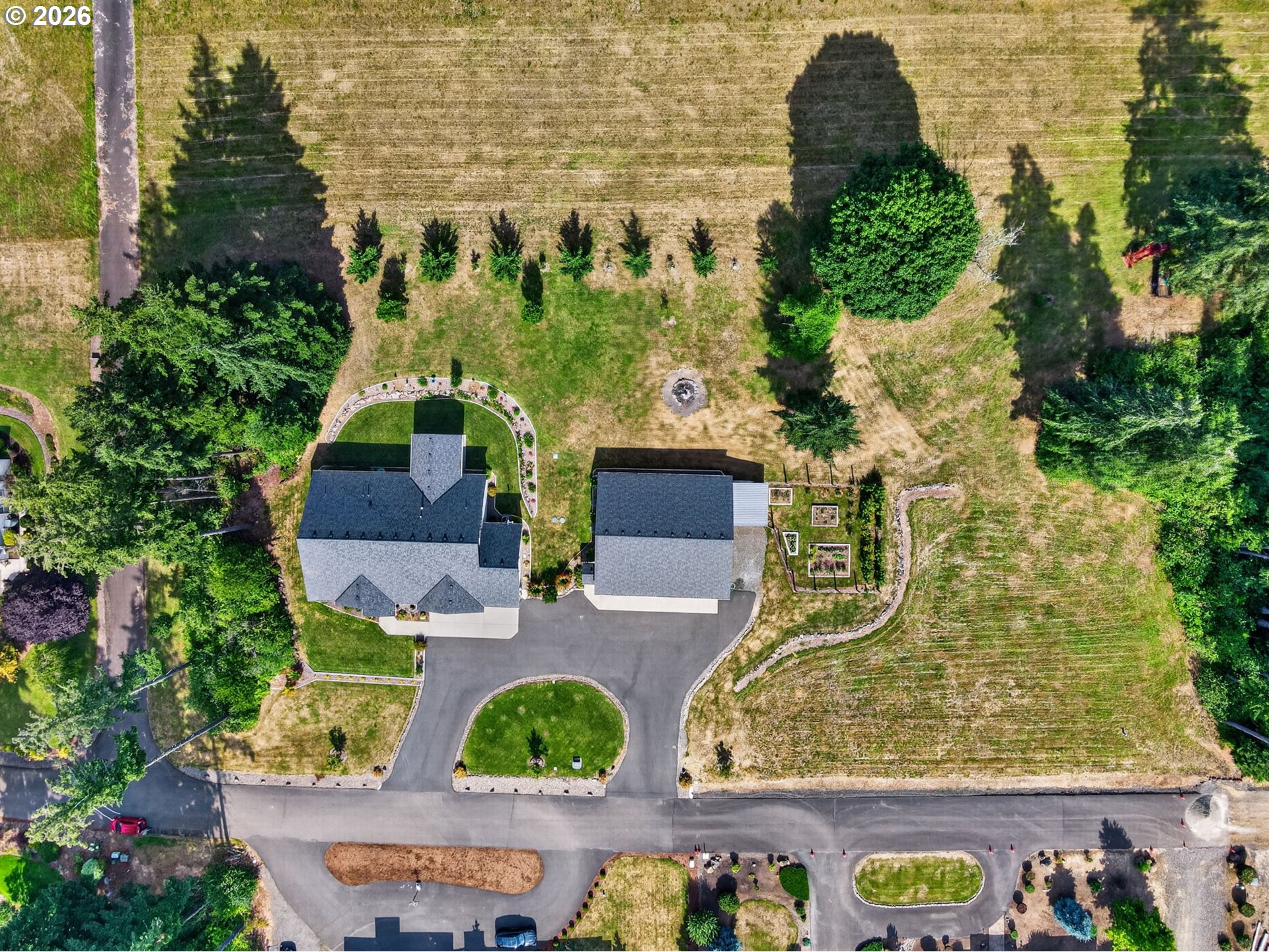 main property photo 44