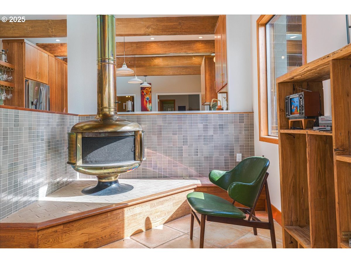 property viewer photo 11