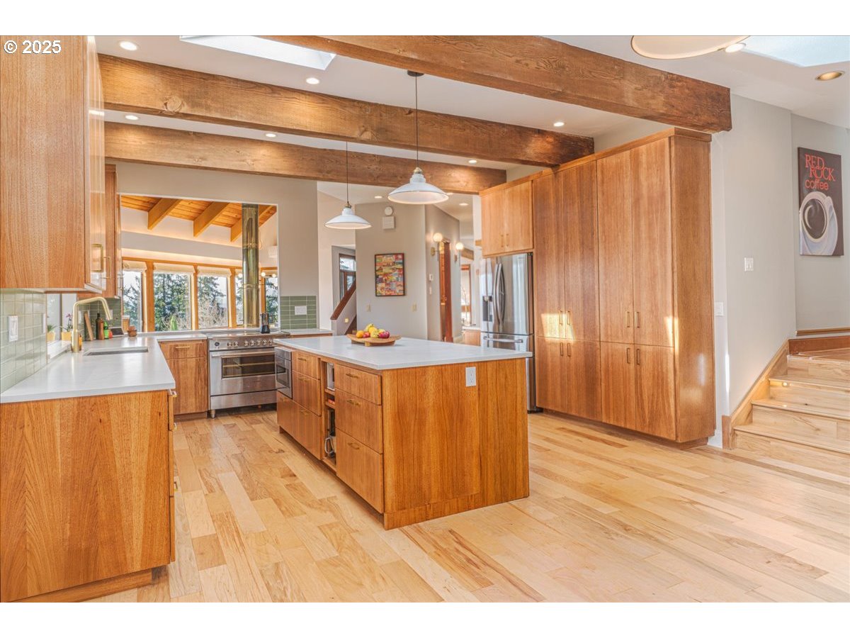 property viewer photo 12