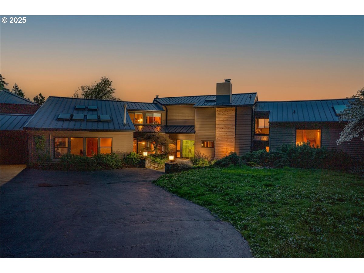property viewer photo 2