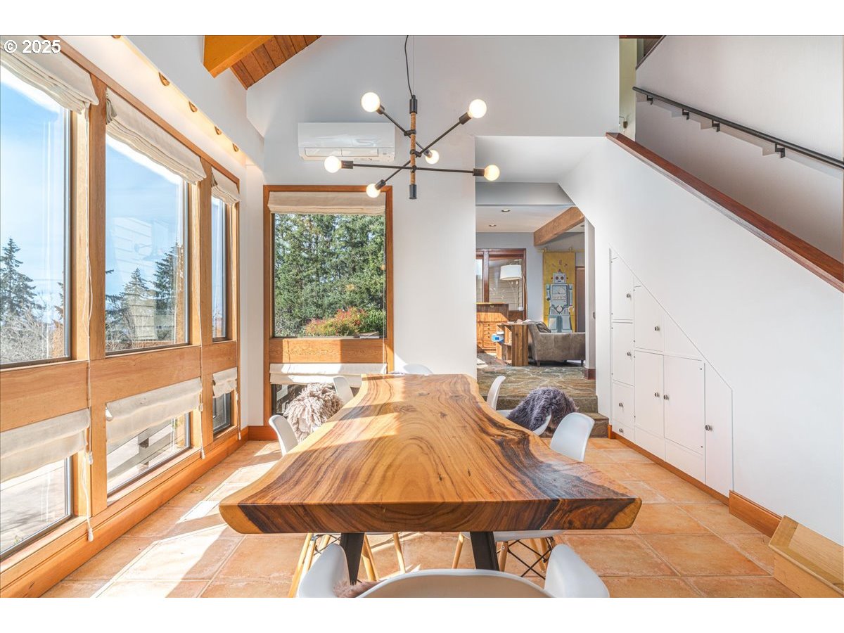 property viewer photo 9