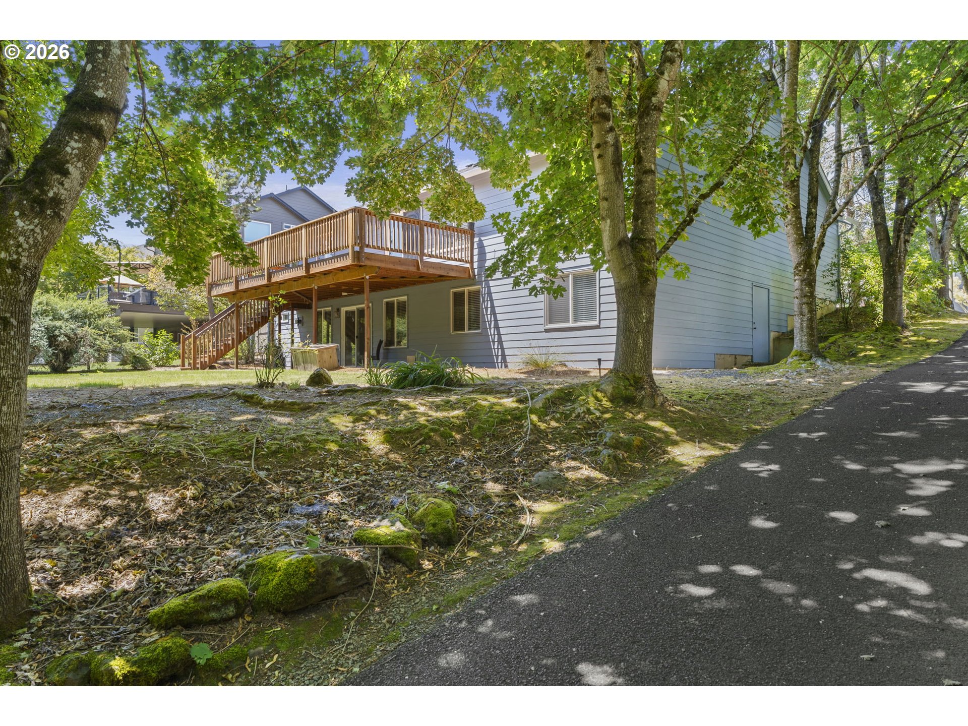 main property photo 43