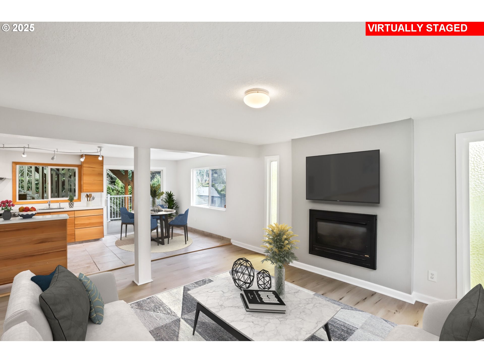 property viewer photo 19
