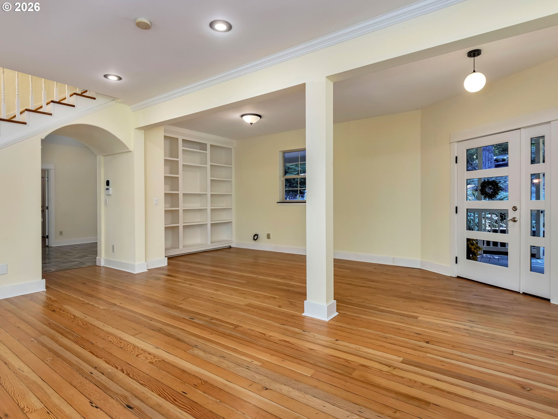 main property photo 5
