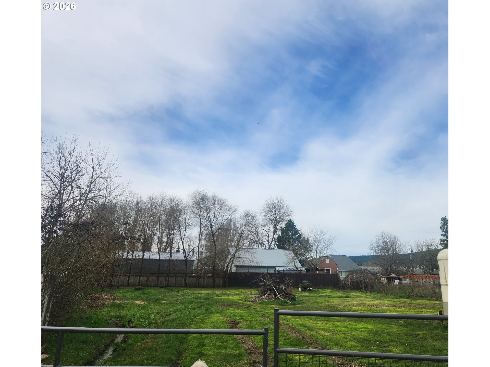 property viewer photo 26