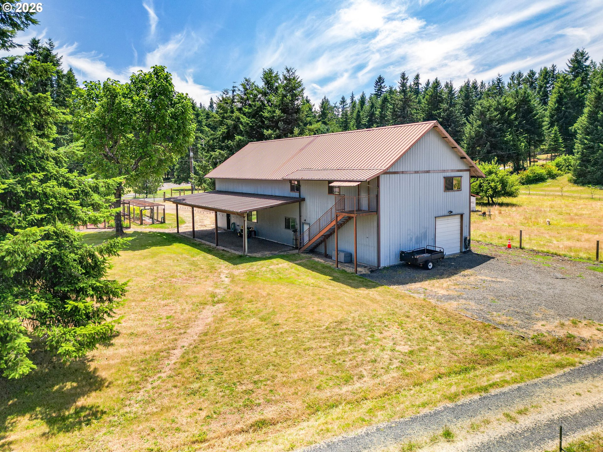main property photo 2