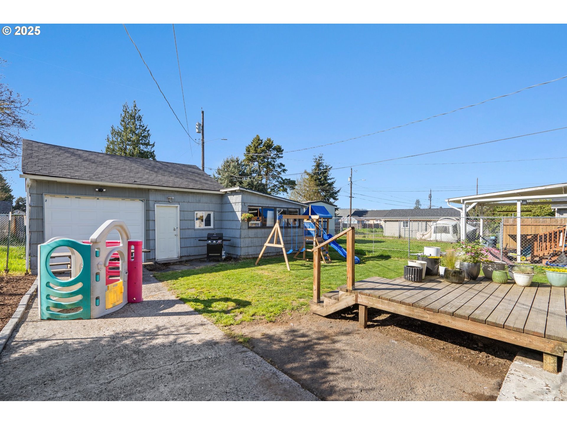 property viewer photo 25