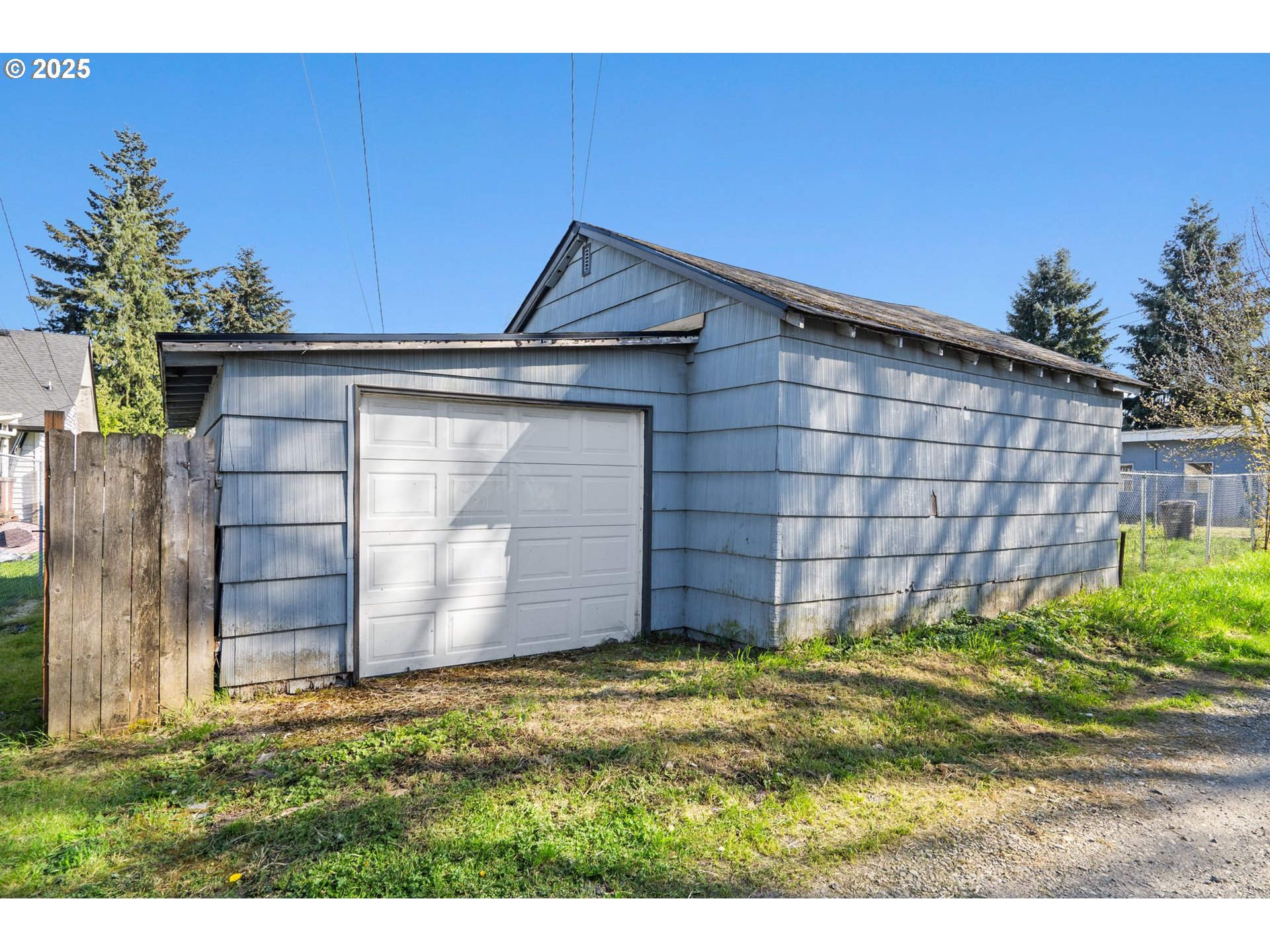 property viewer photo 29