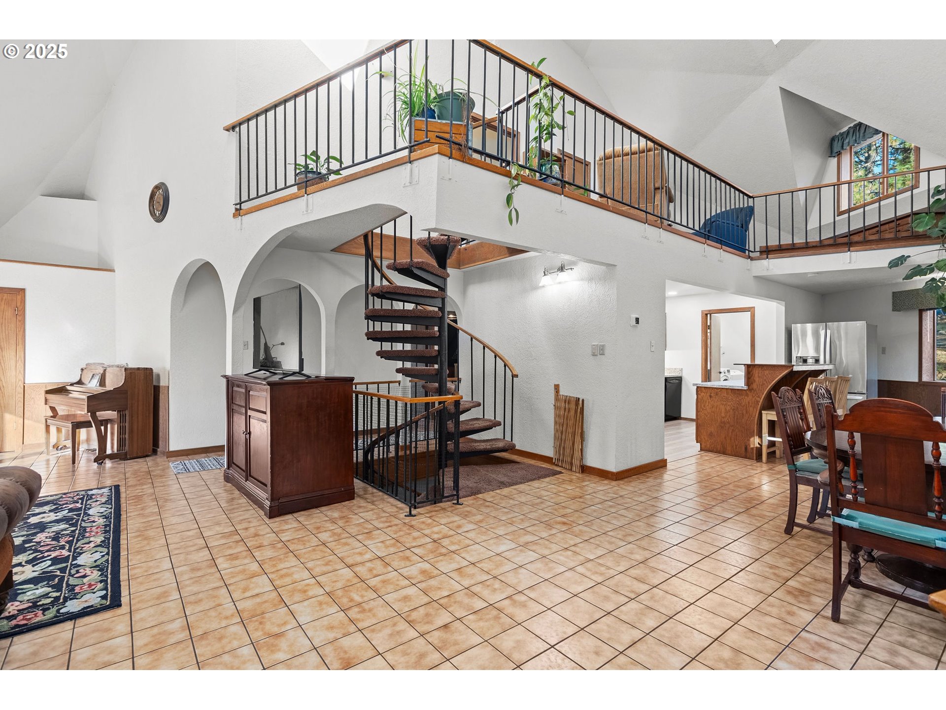 property viewer photo 11
