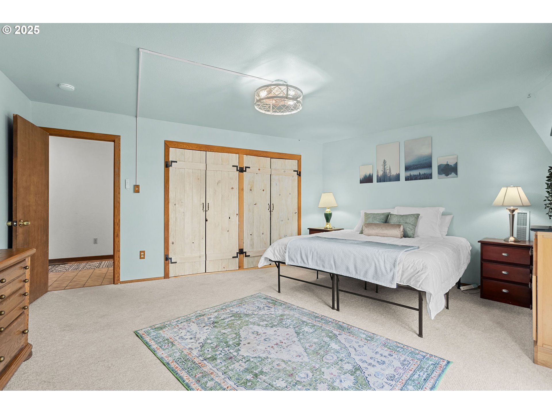 property viewer photo 18
