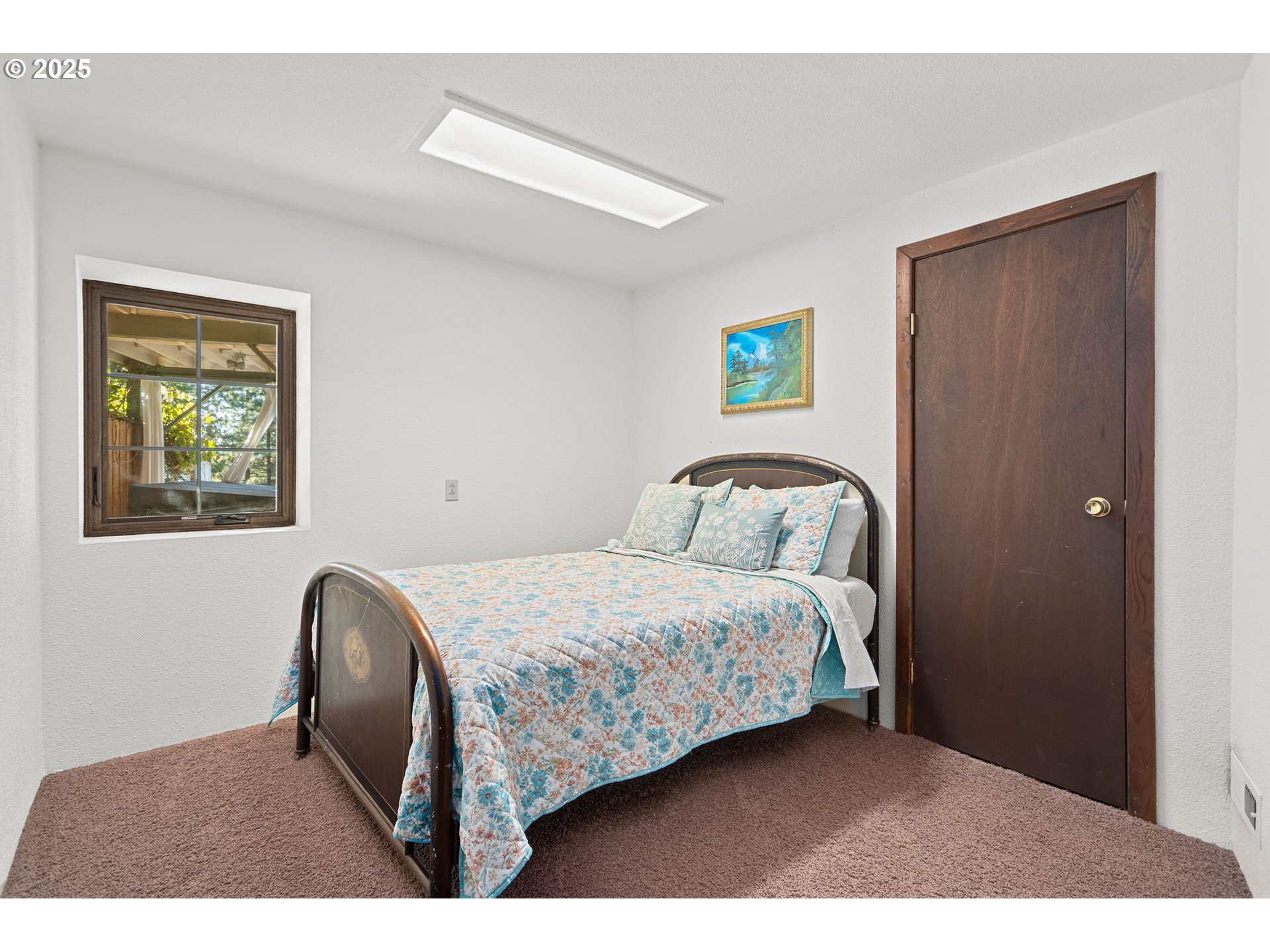 property viewer photo 26