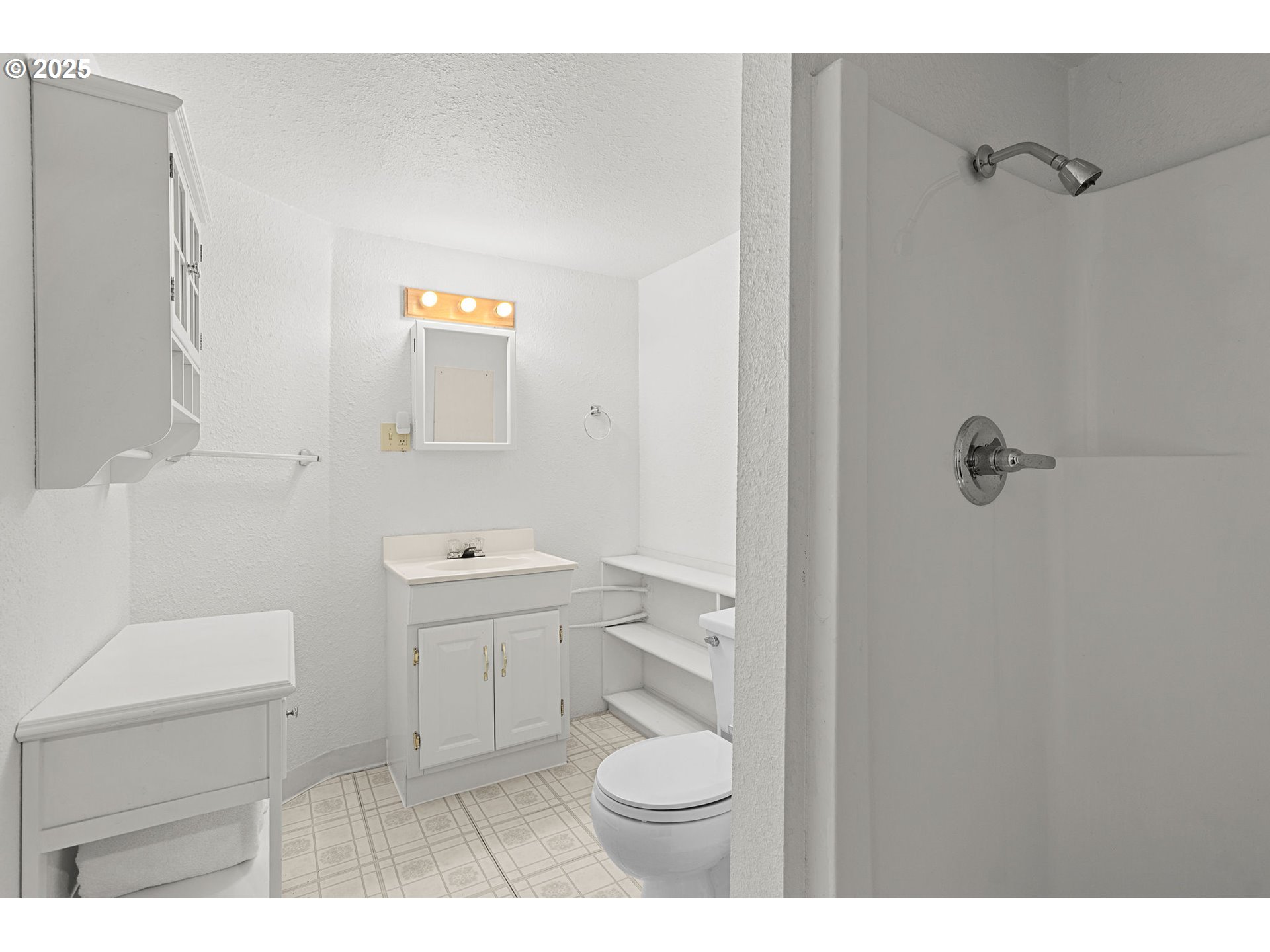 property viewer photo 28