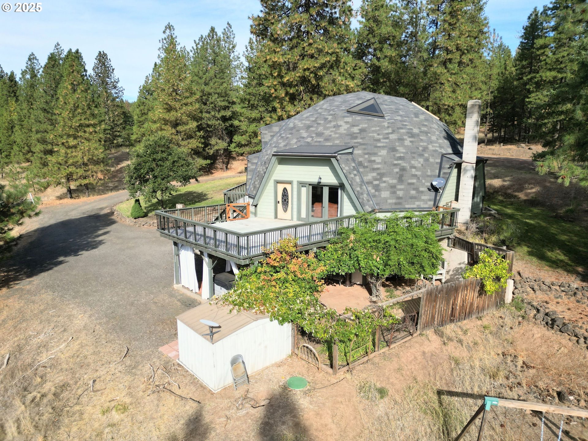 property viewer photo 3