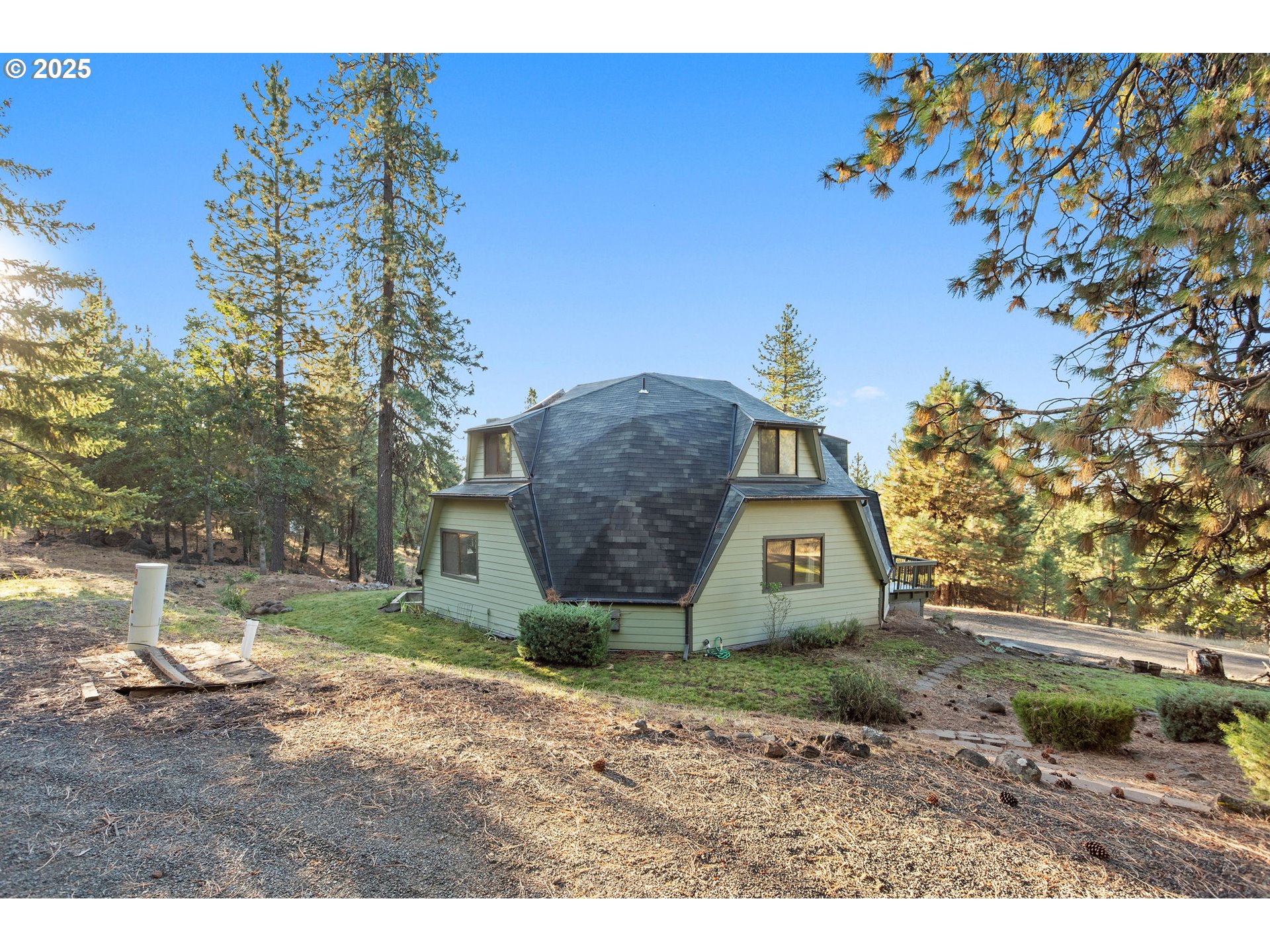 property viewer photo 4