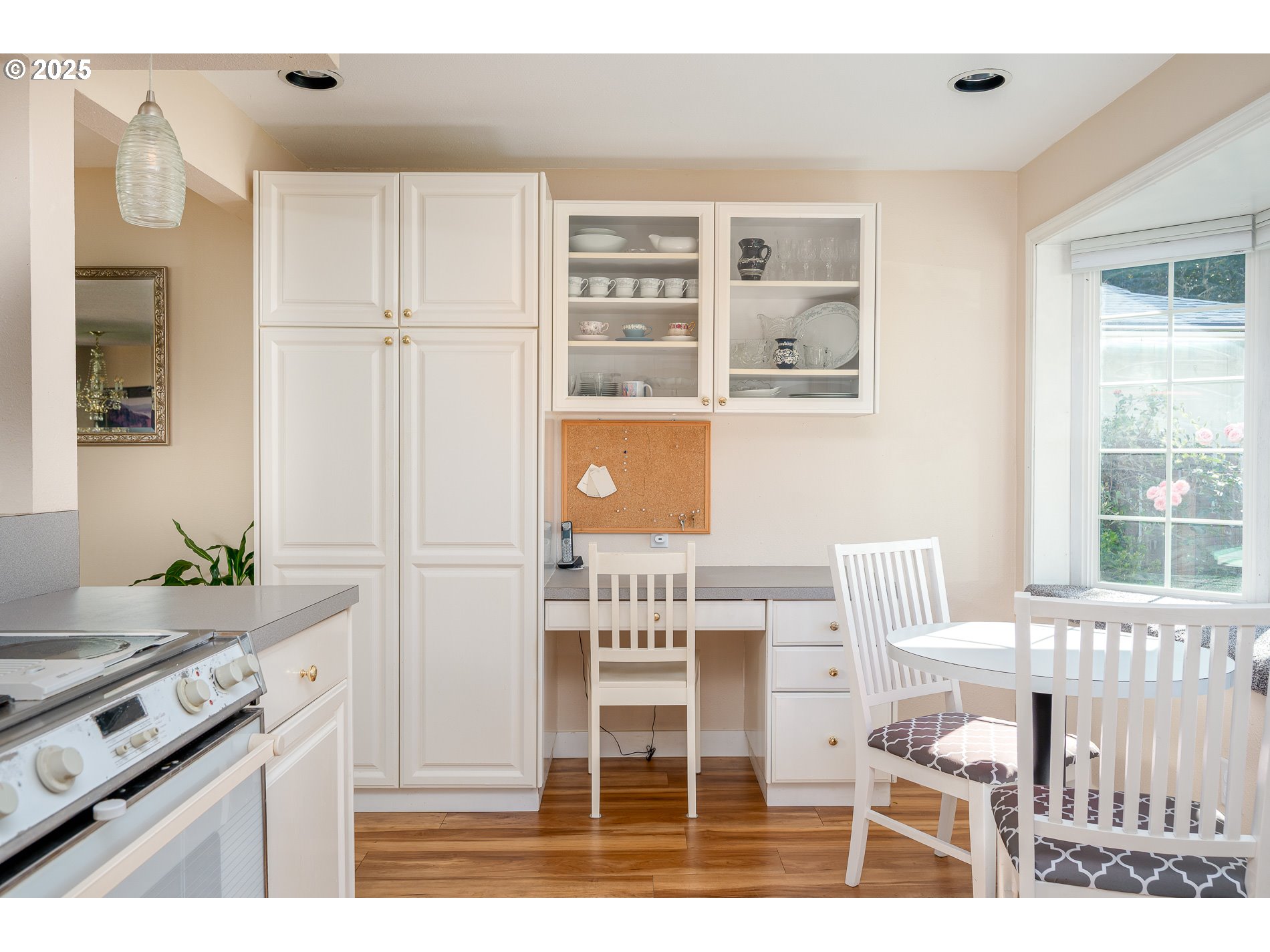 property viewer photo 15