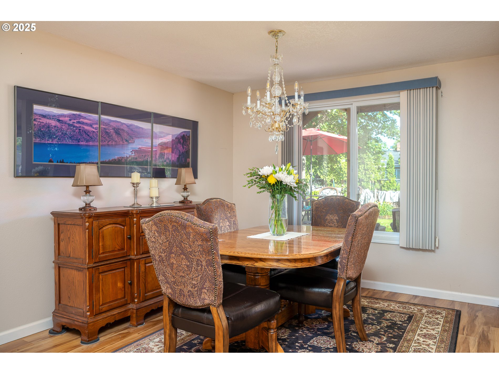property viewer photo 16
