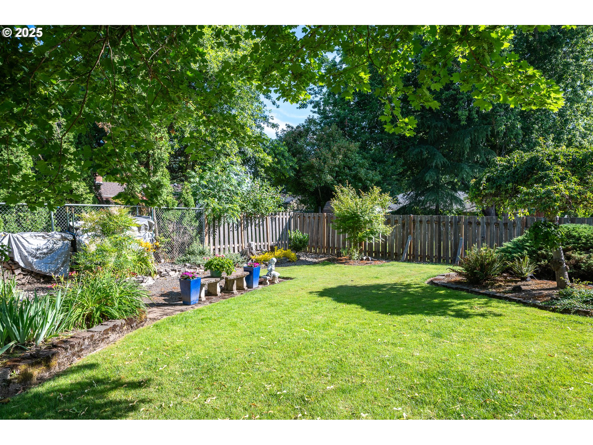 property viewer photo 32