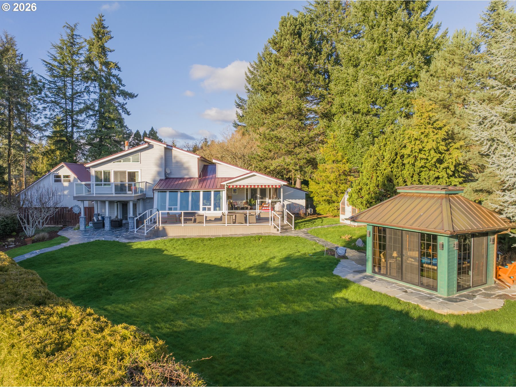 property viewer photo 10