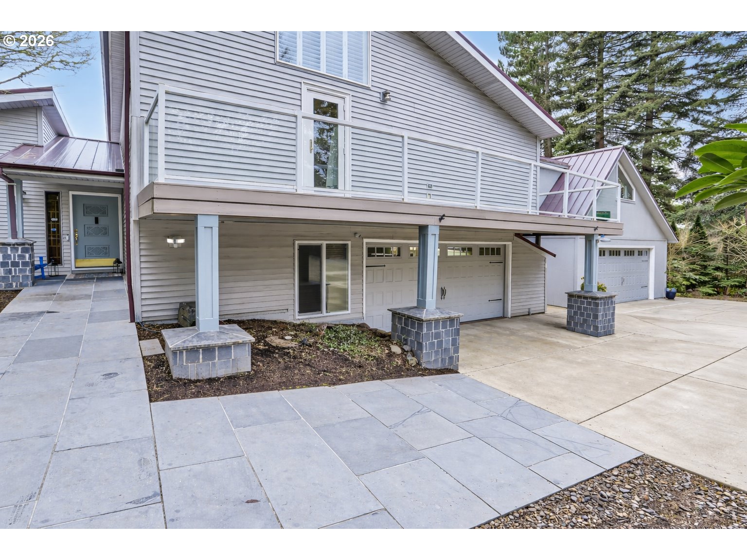 property viewer photo 18