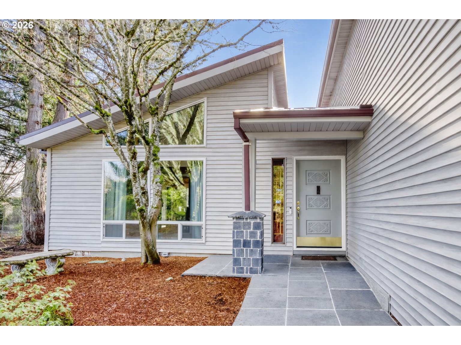 property viewer photo 19
