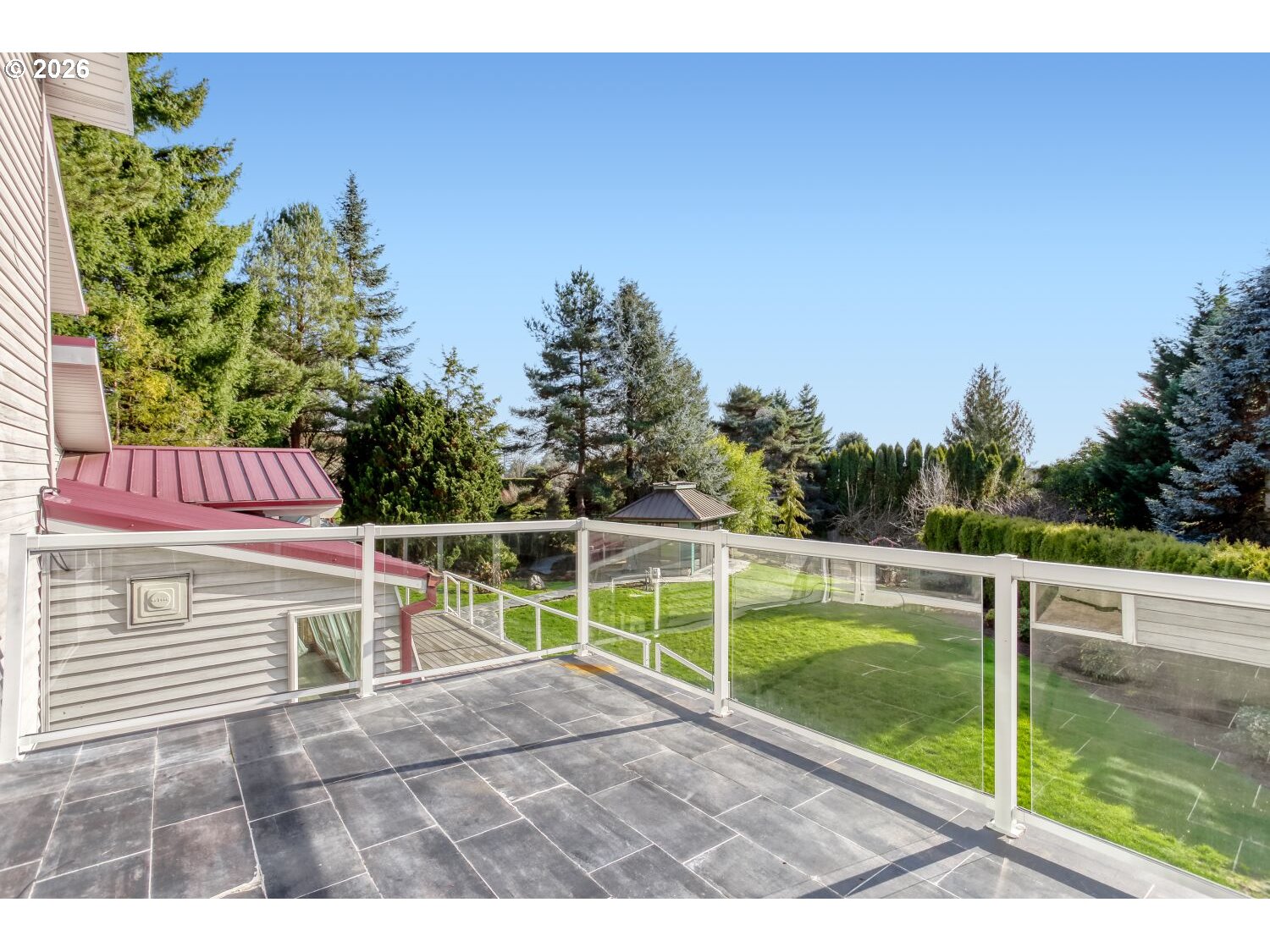 property viewer photo 28