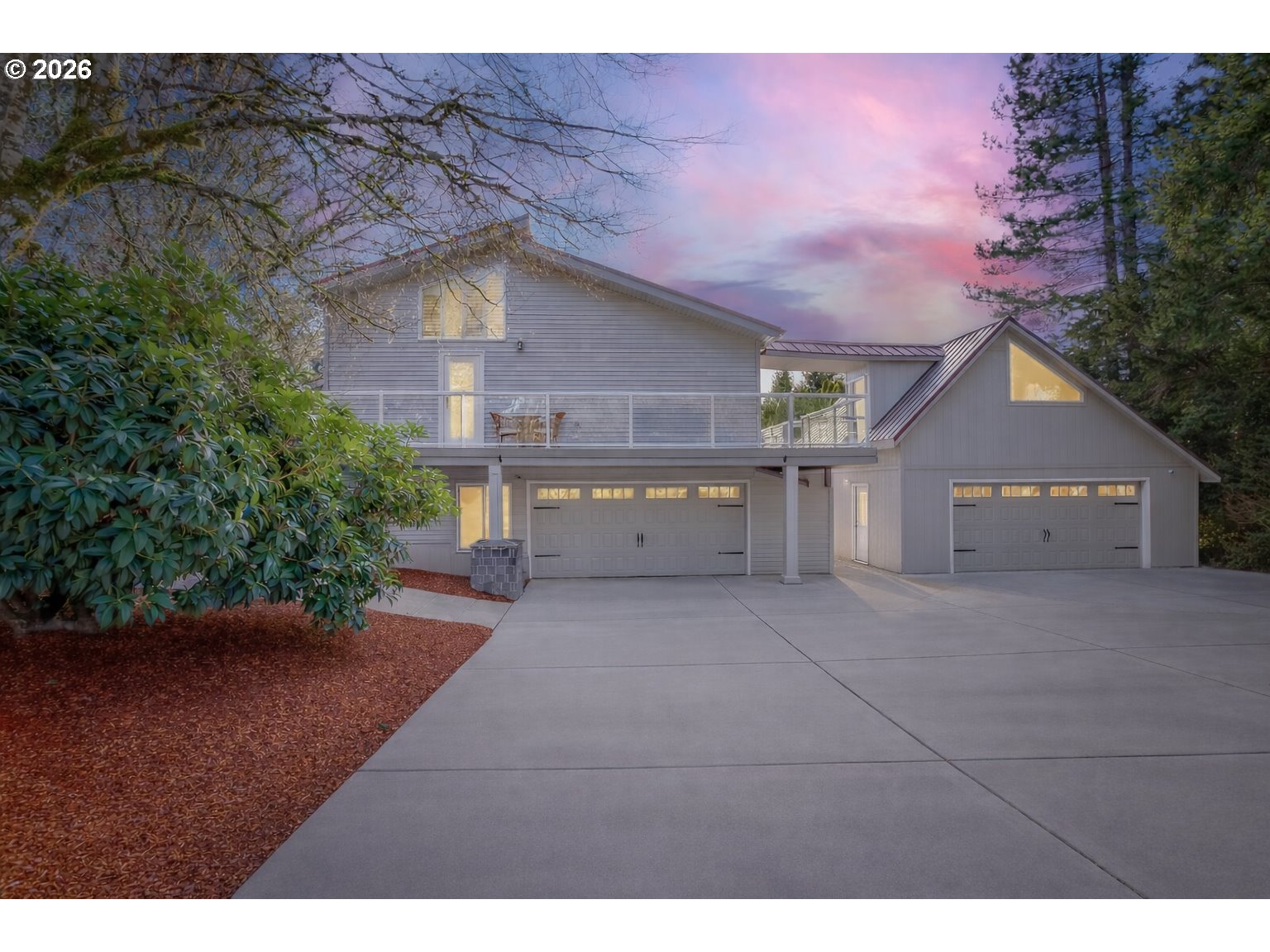 property viewer photo 45