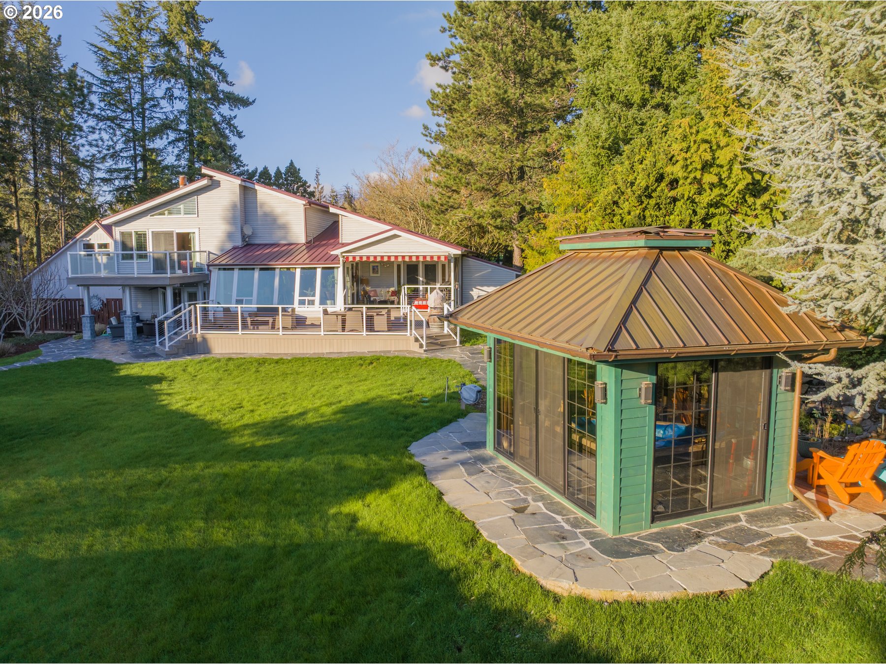 property viewer photo 6