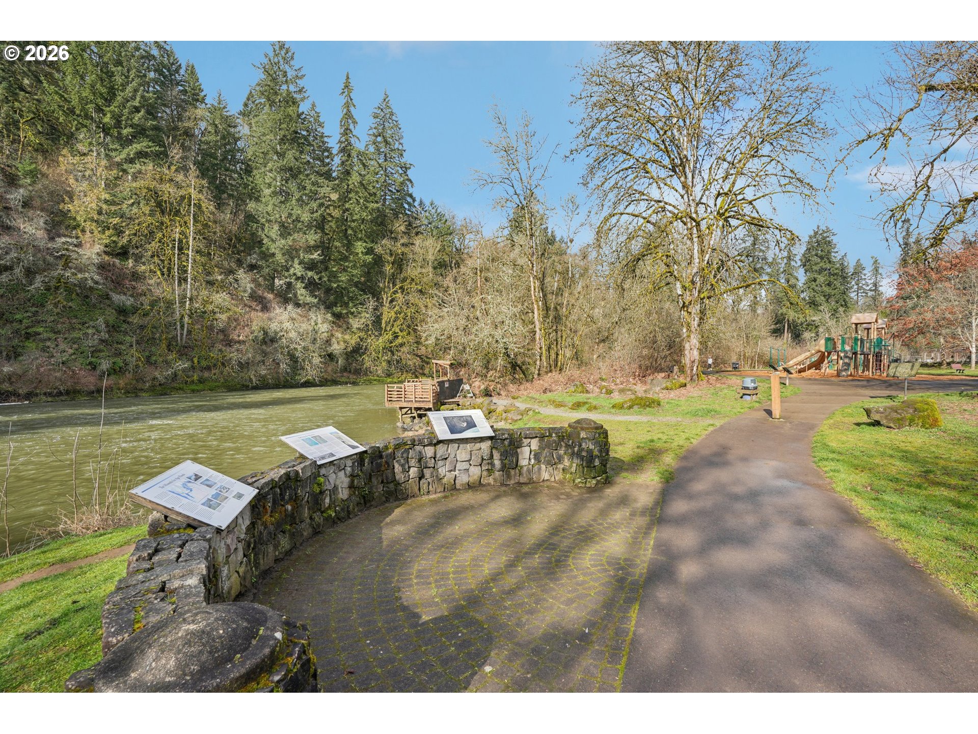 main property photo 45