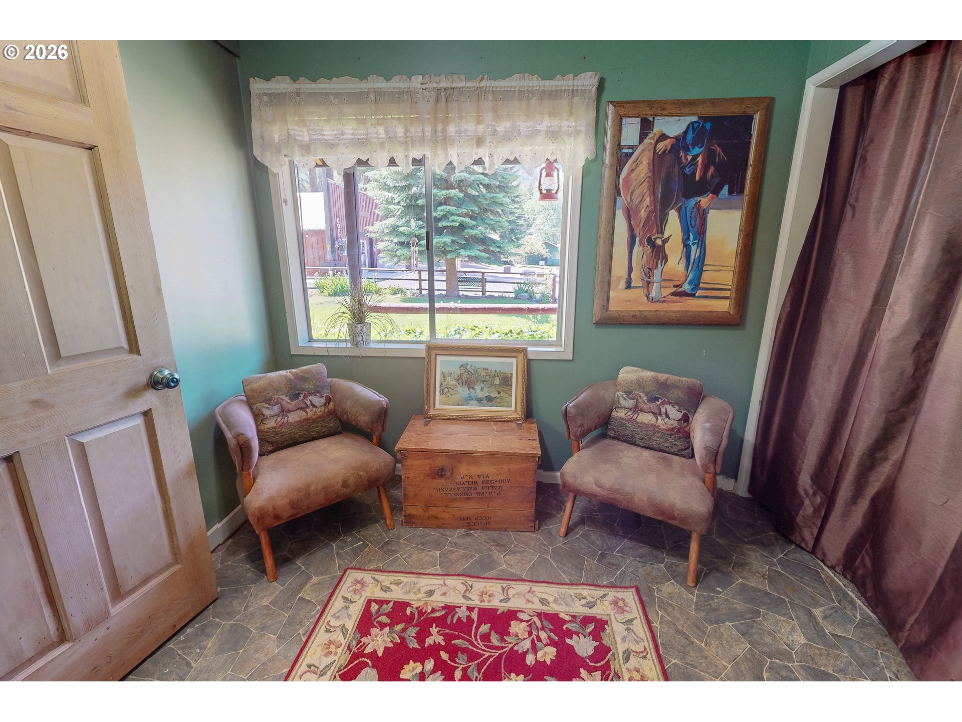 main property photo 41